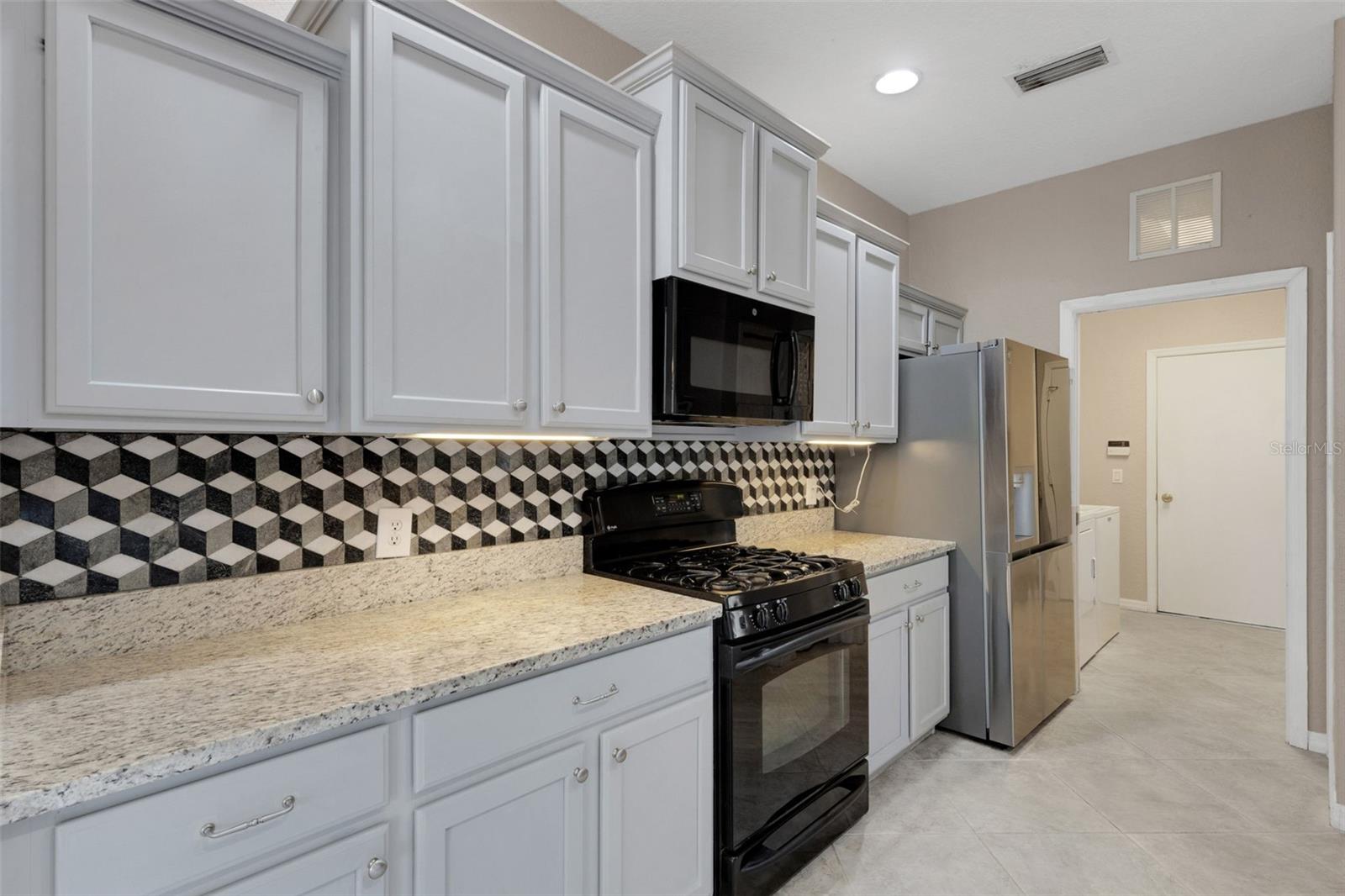 Image 11 of 54 For 6874 74th Street Circle E