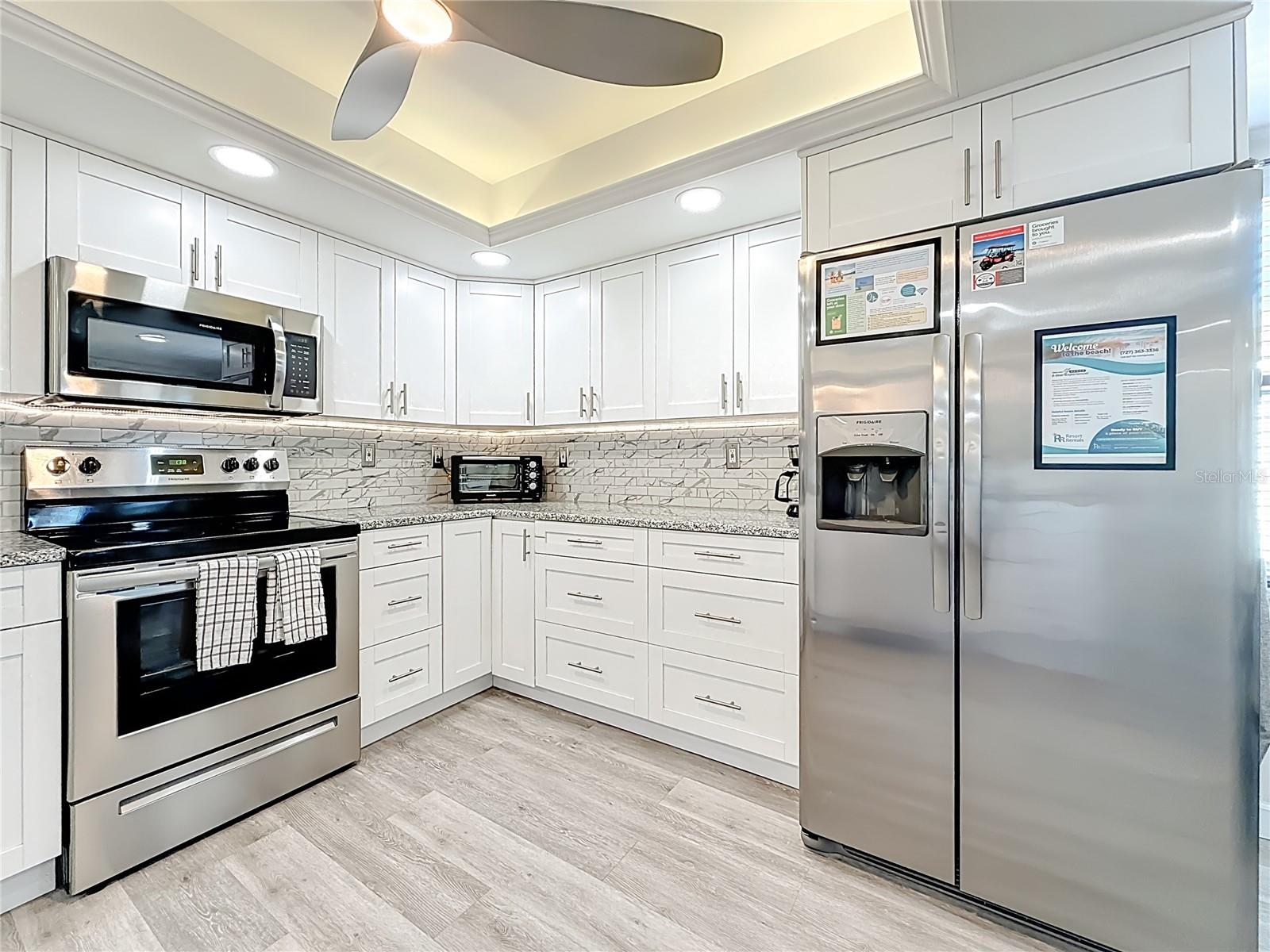 Image 20 of 58 For 19725 Gulf Boulevard 46