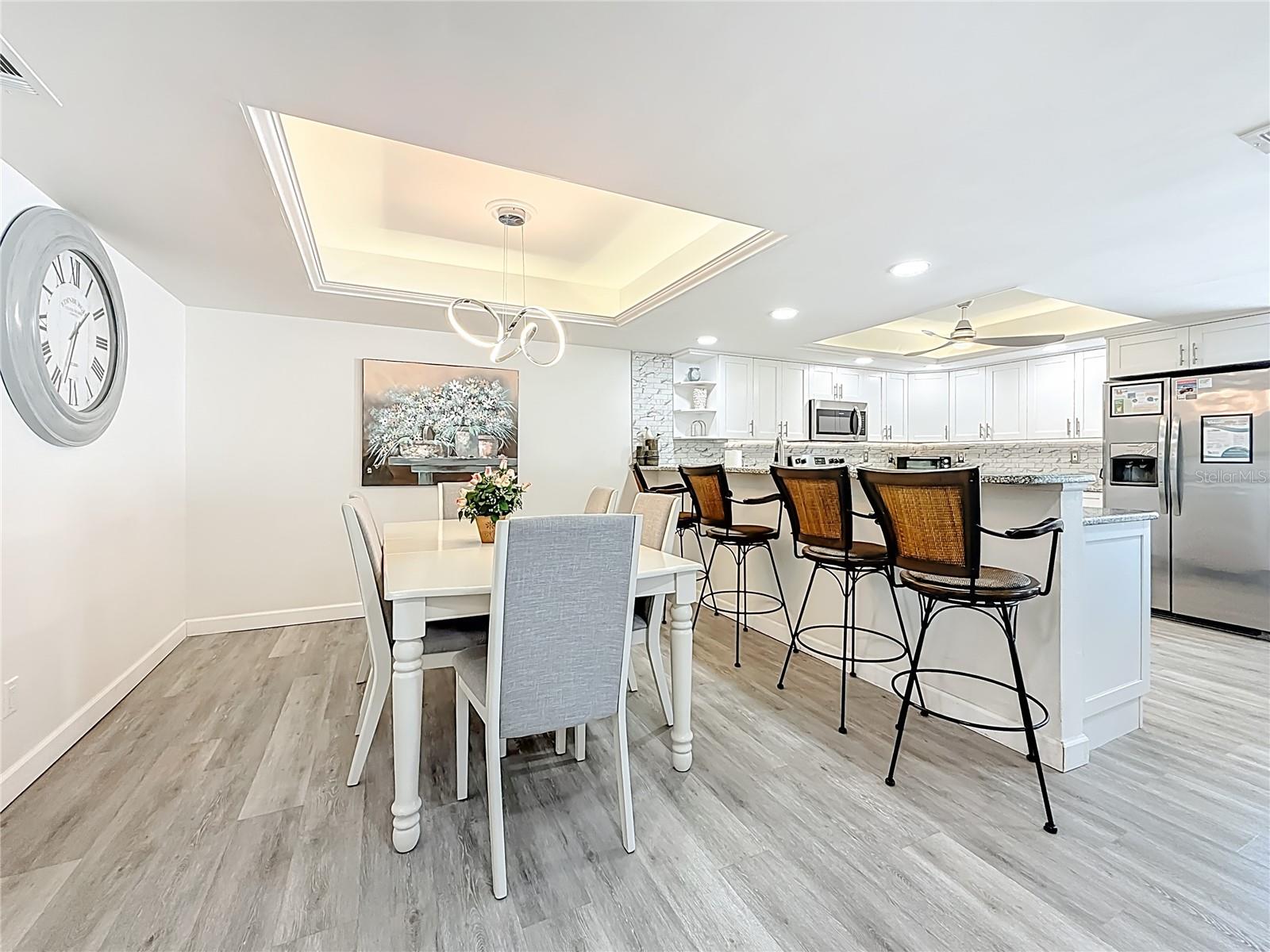 Image 8 of 58 For 19725 Gulf Boulevard 46