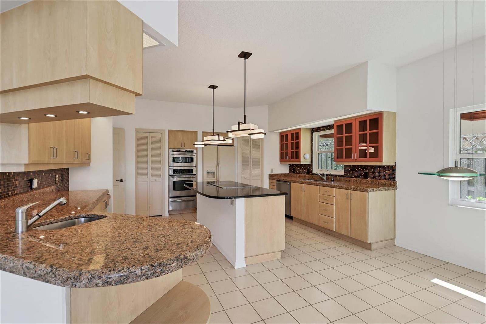 Image 16 of 69 For 7738 Calle Facil