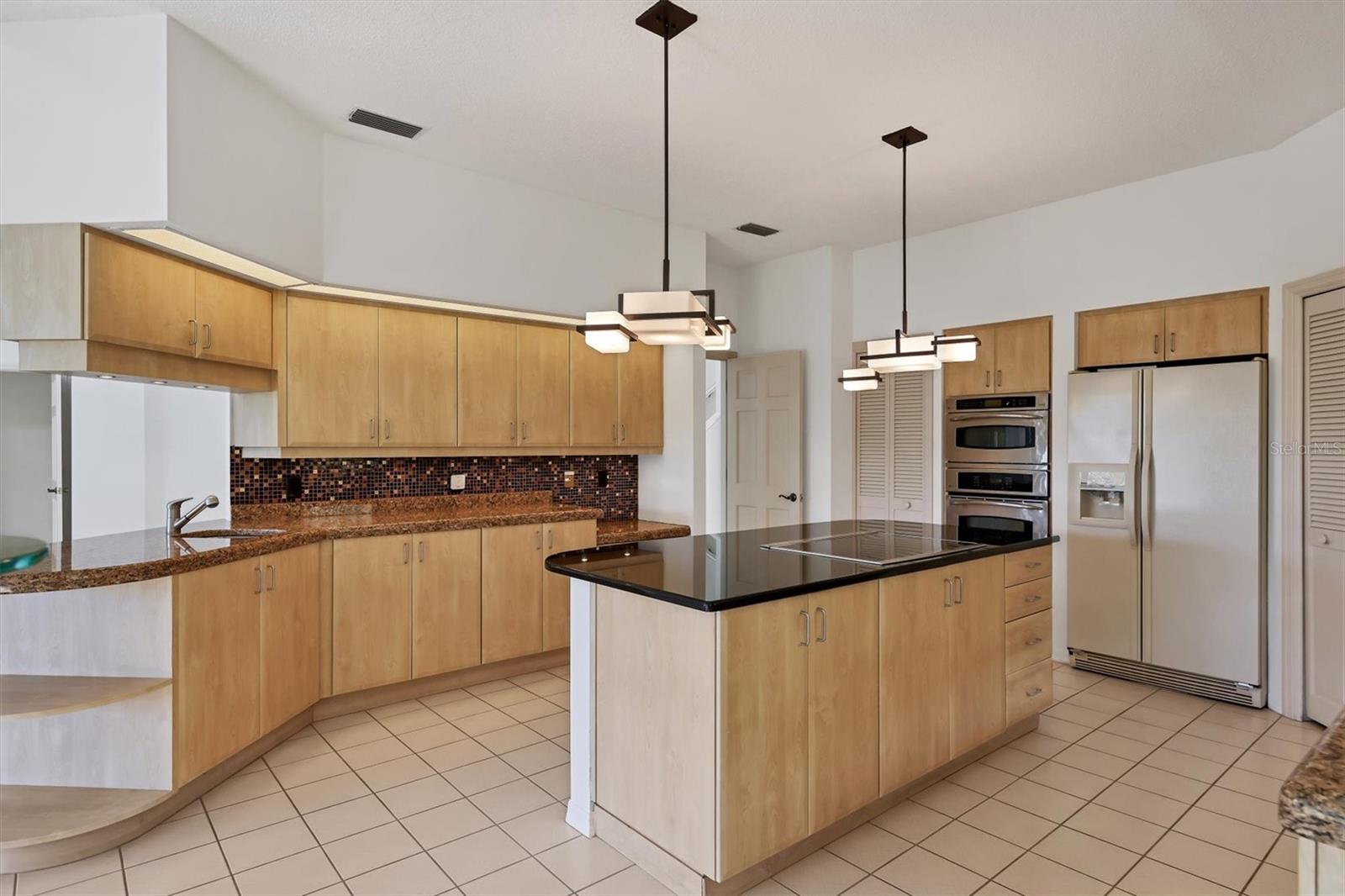 Image 17 of 69 For 7738 Calle Facil