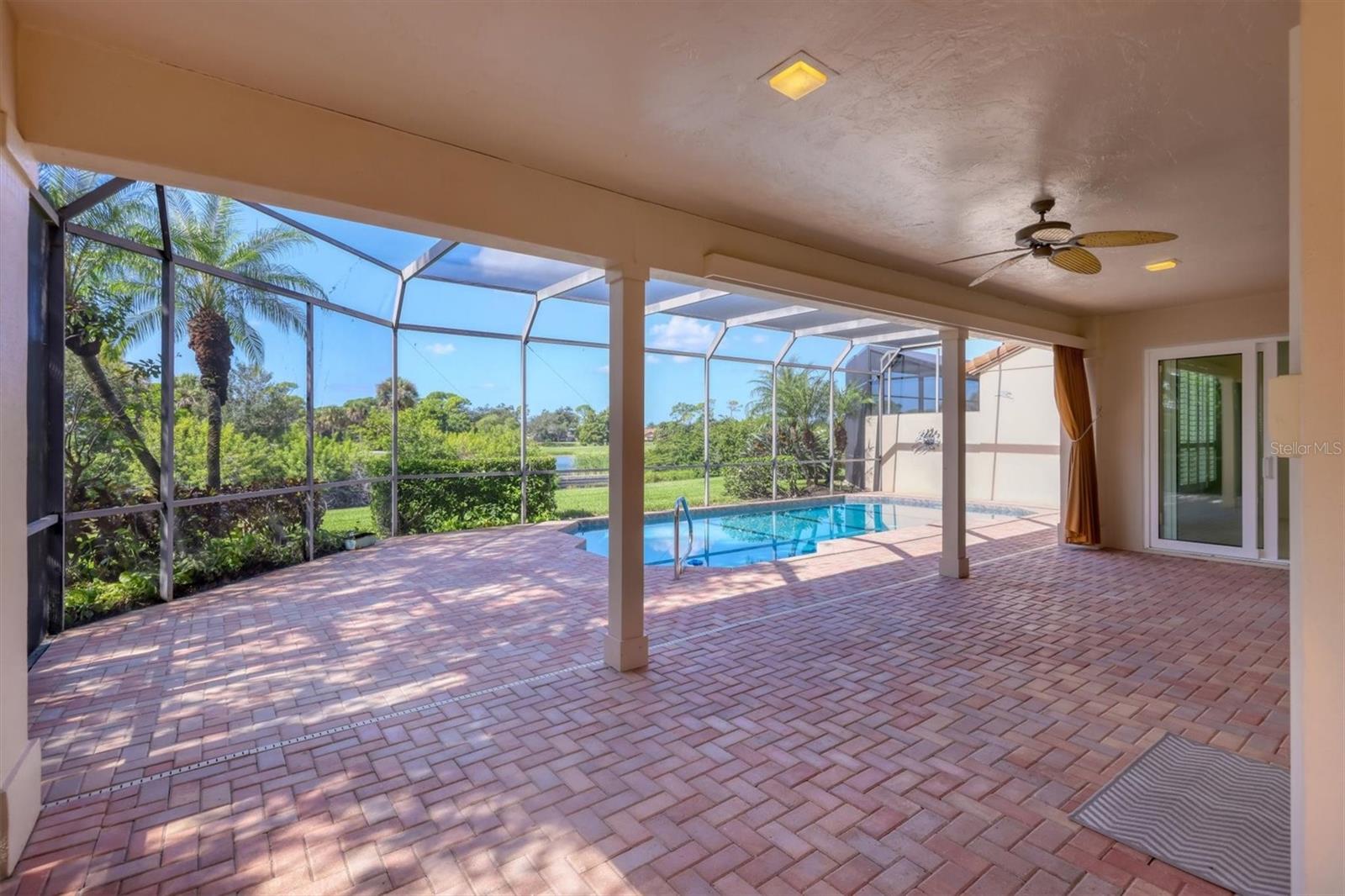 Image 43 of 69 For 7738 Calle Facil