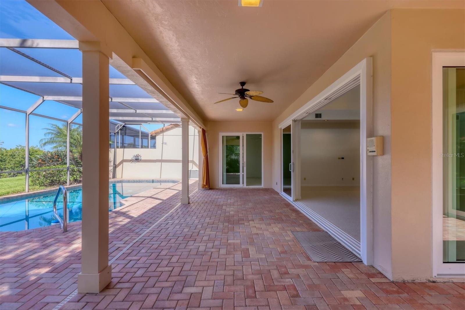 Image 44 of 69 For 7738 Calle Facil