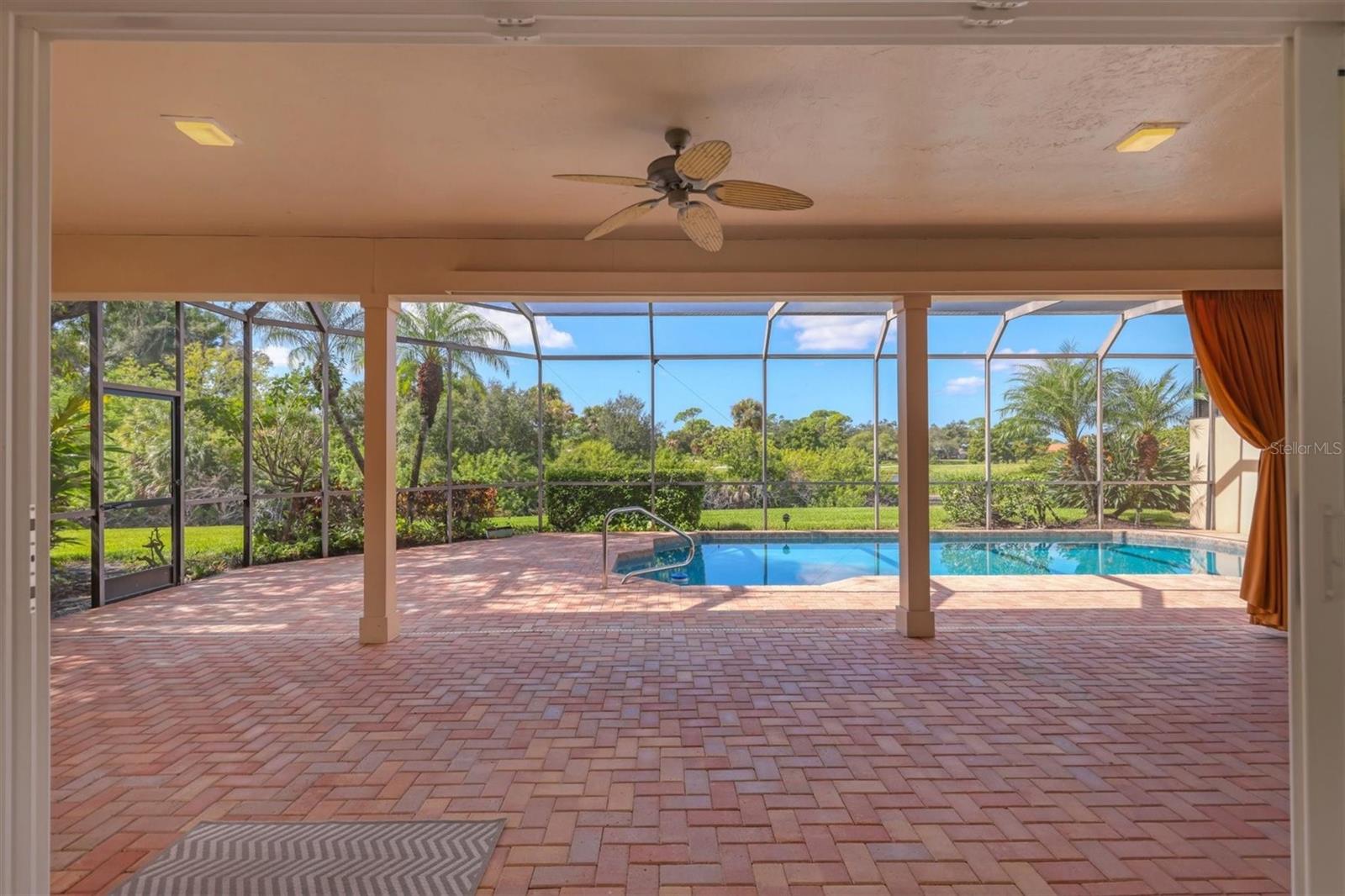 Image 45 of 69 For 7738 Calle Facil