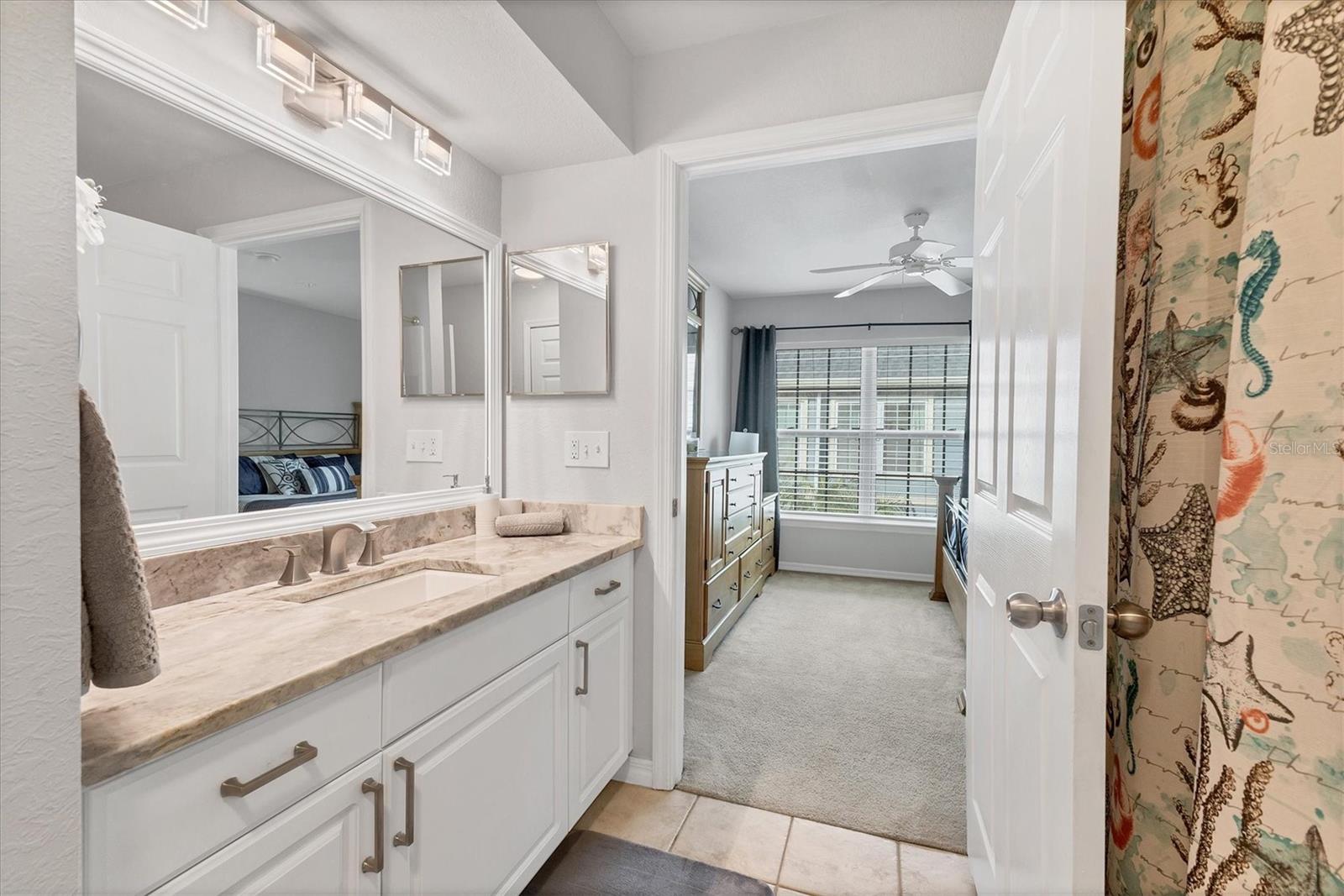 Image 20 of 47 For 5571 Rosehill Road 205