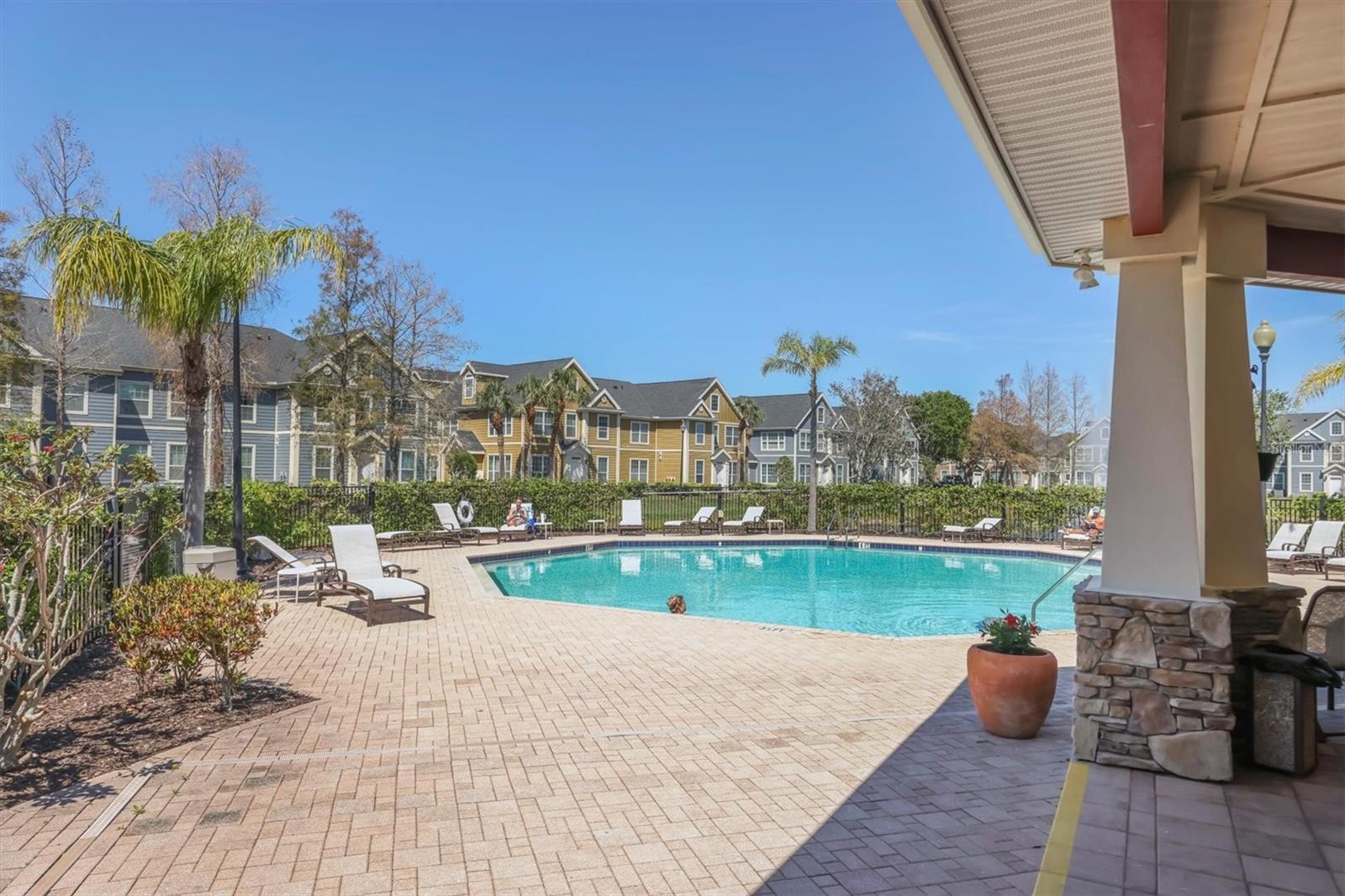 Image 41 of 47 For 5571 Rosehill Road 205