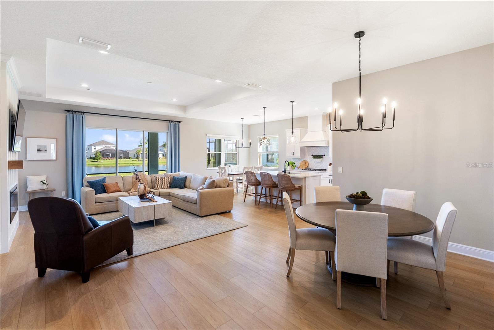 Image 7 of 78 For 14526 Paddlers Crossing