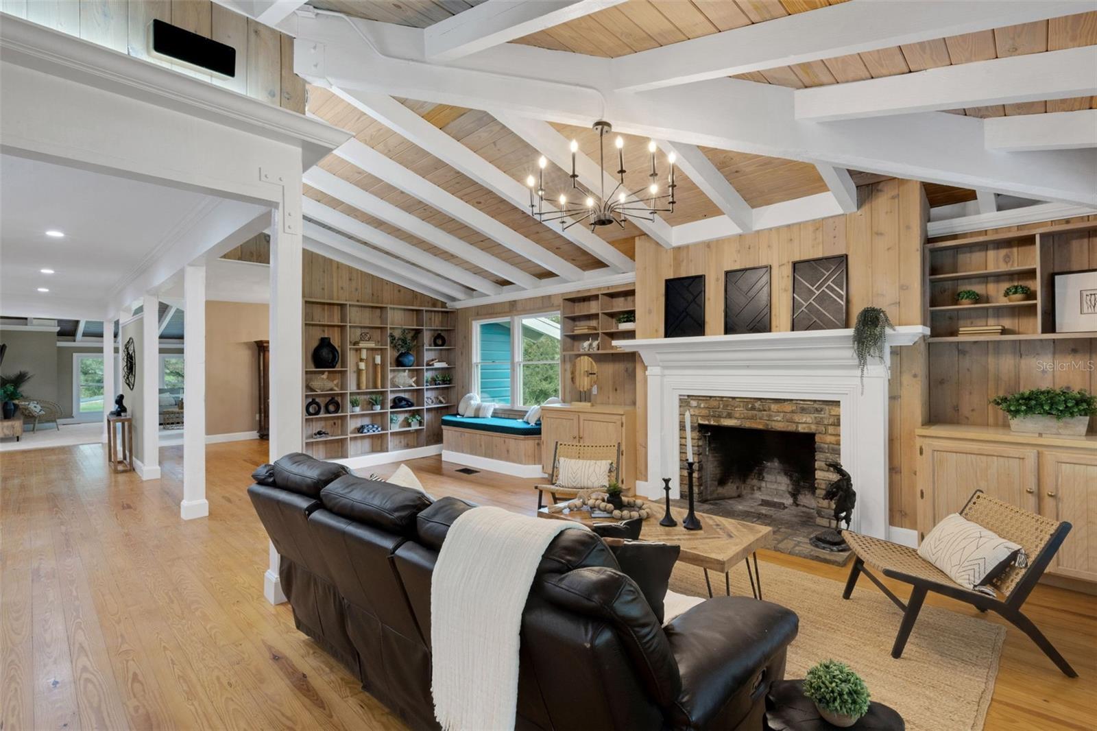 Image 32 of 85 For 14298 Mossy Oak Lane