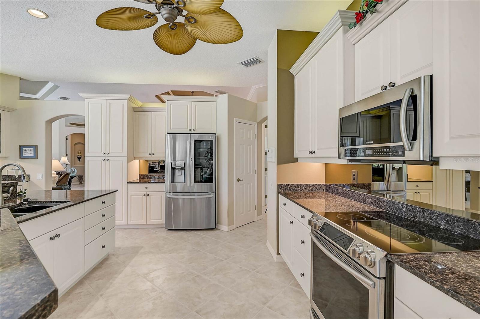 Image 14 of 56 For 2094 Sandhill Lane