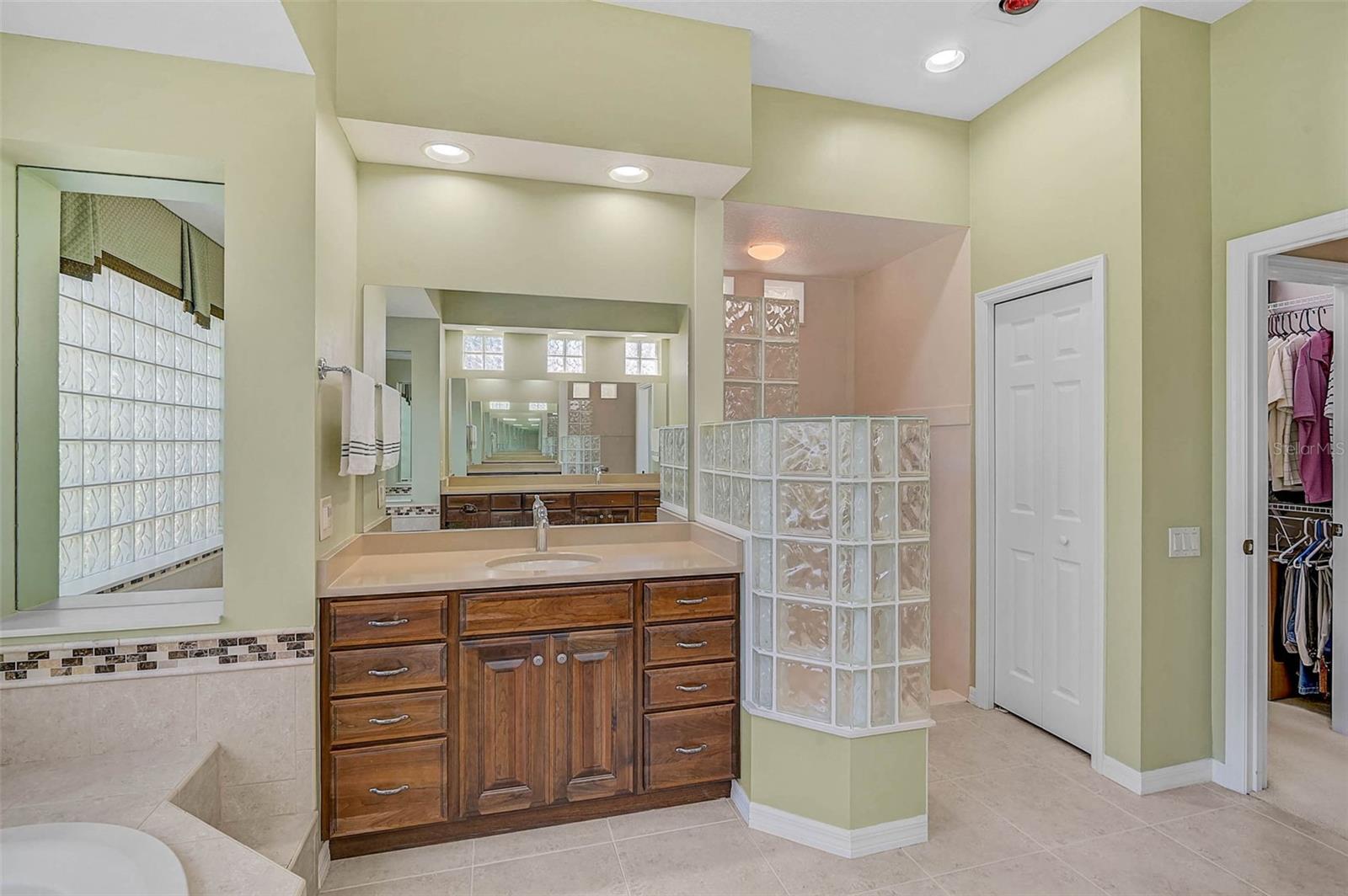 Image 27 of 56 For 2094 Sandhill Lane