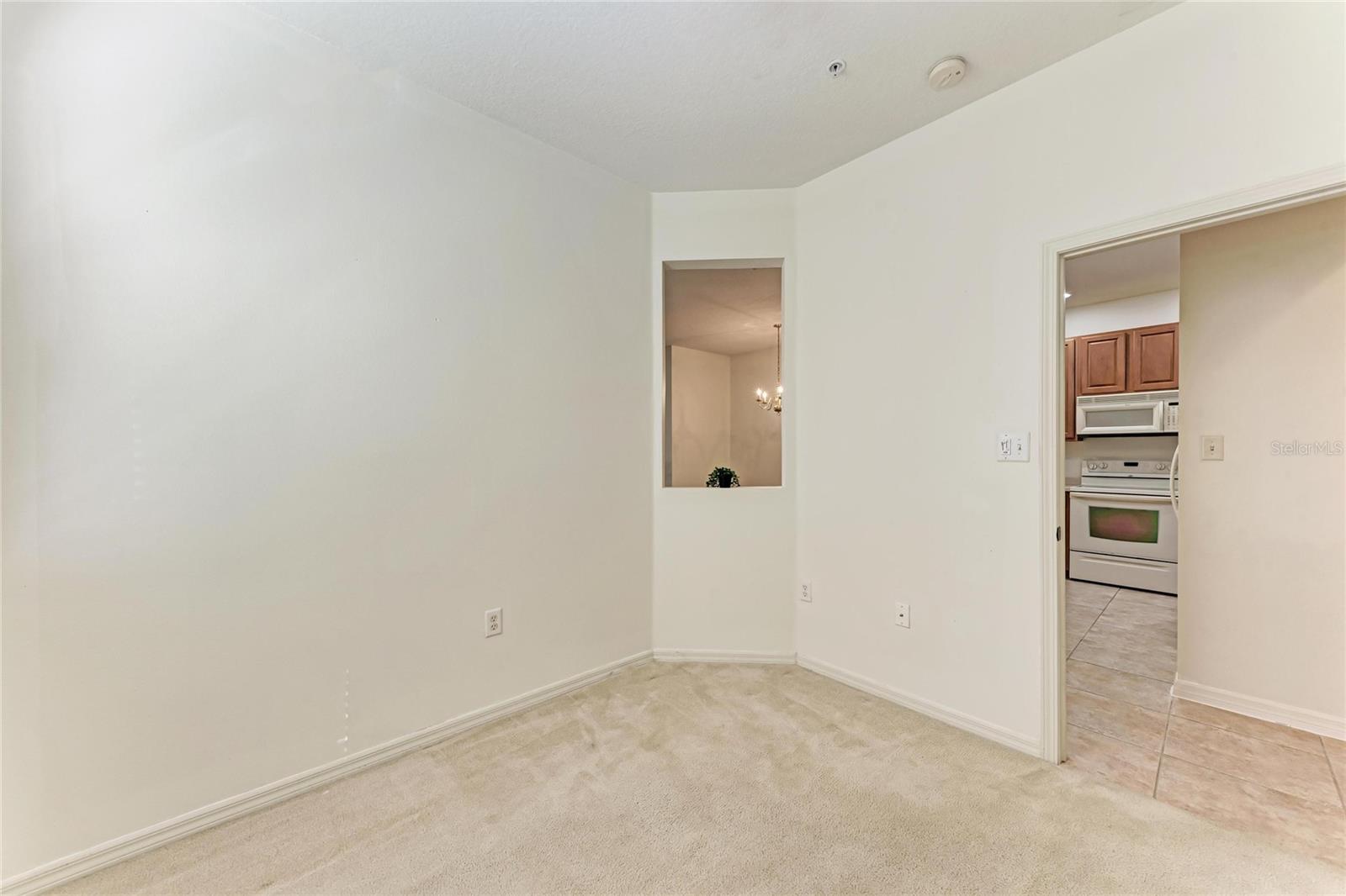 Image 22 of 37 For 3823 Parkridge Circle 1-101