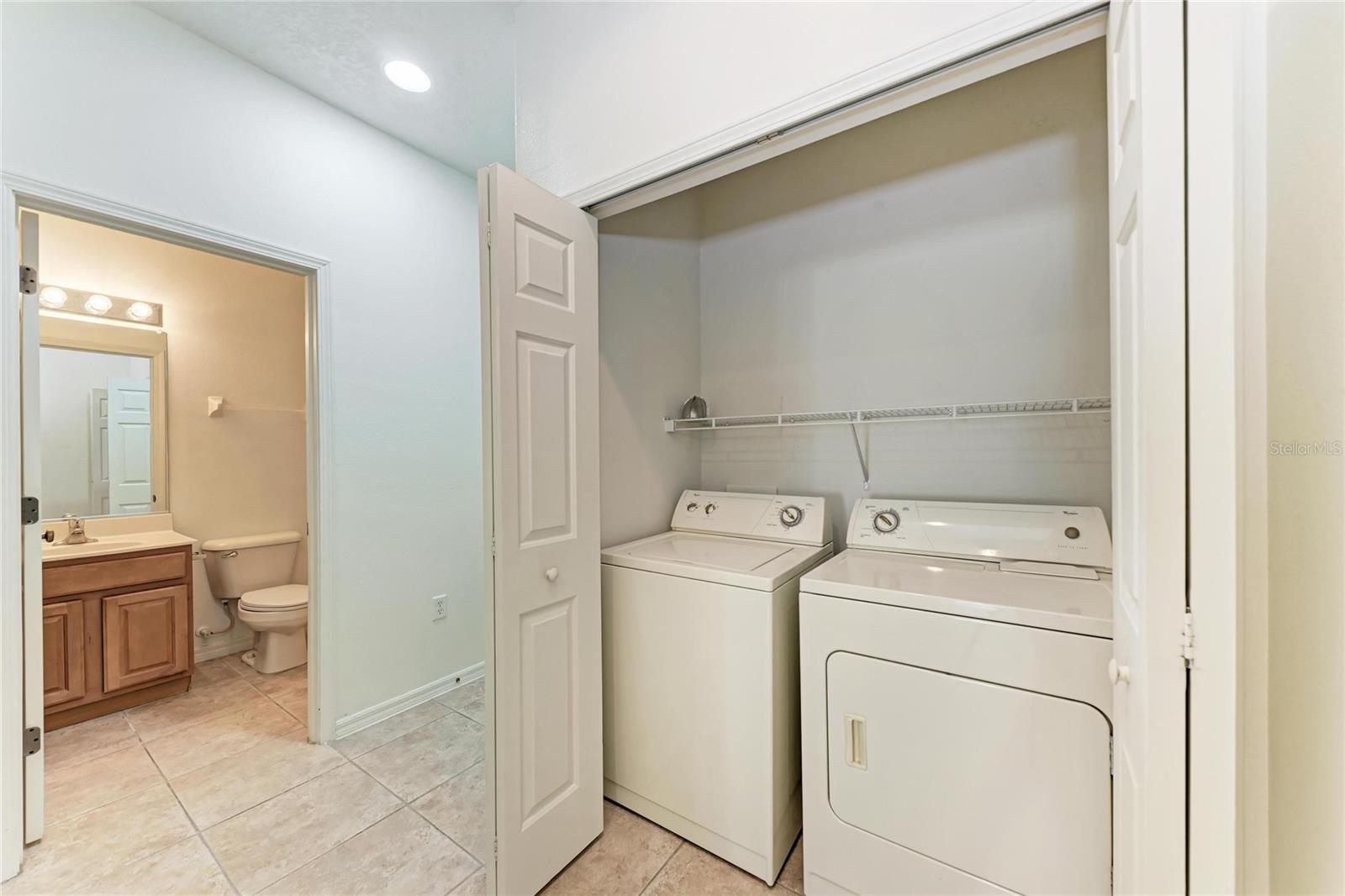 Image 27 of 37 For 3823 Parkridge Circle 1-101