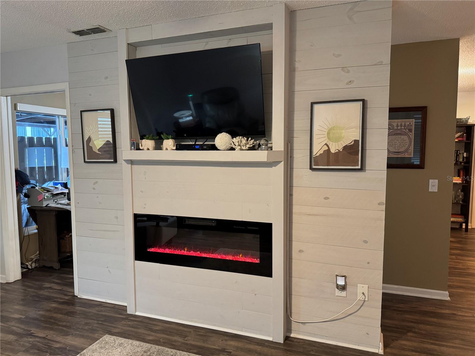 Image 14 of 20 For 2827 74th Street West  2193