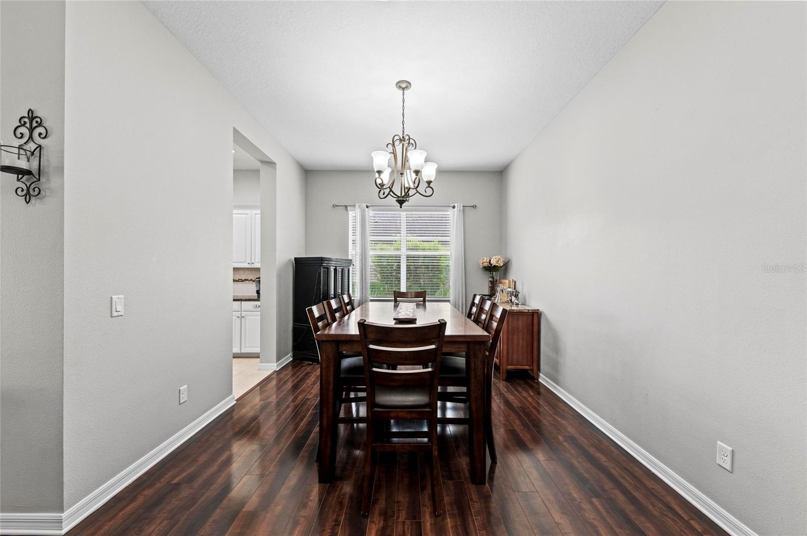 Image 22 of 81 For 4654 Claremont Park Drive