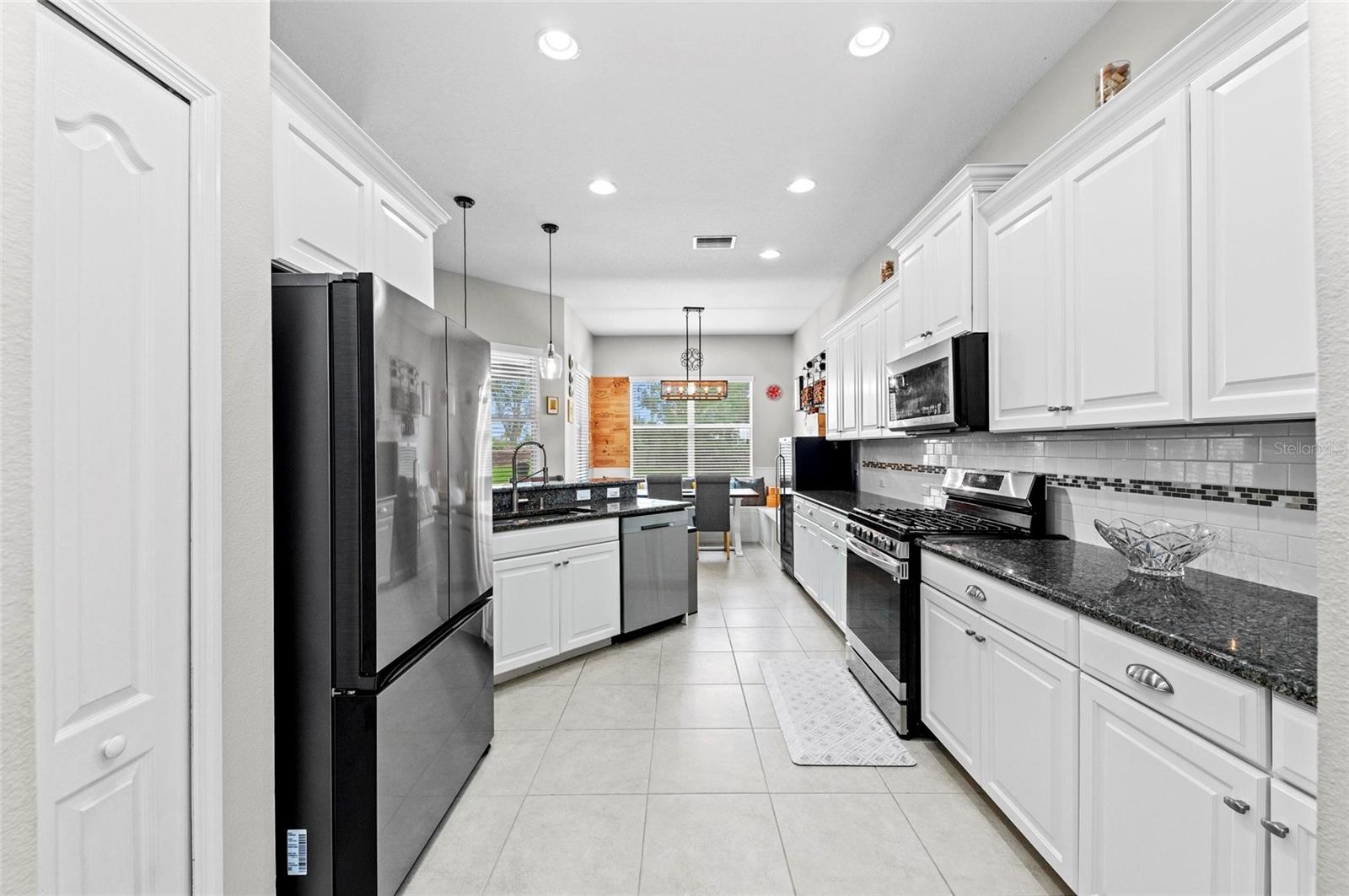 Image 26 of 81 For 4654 Claremont Park Drive