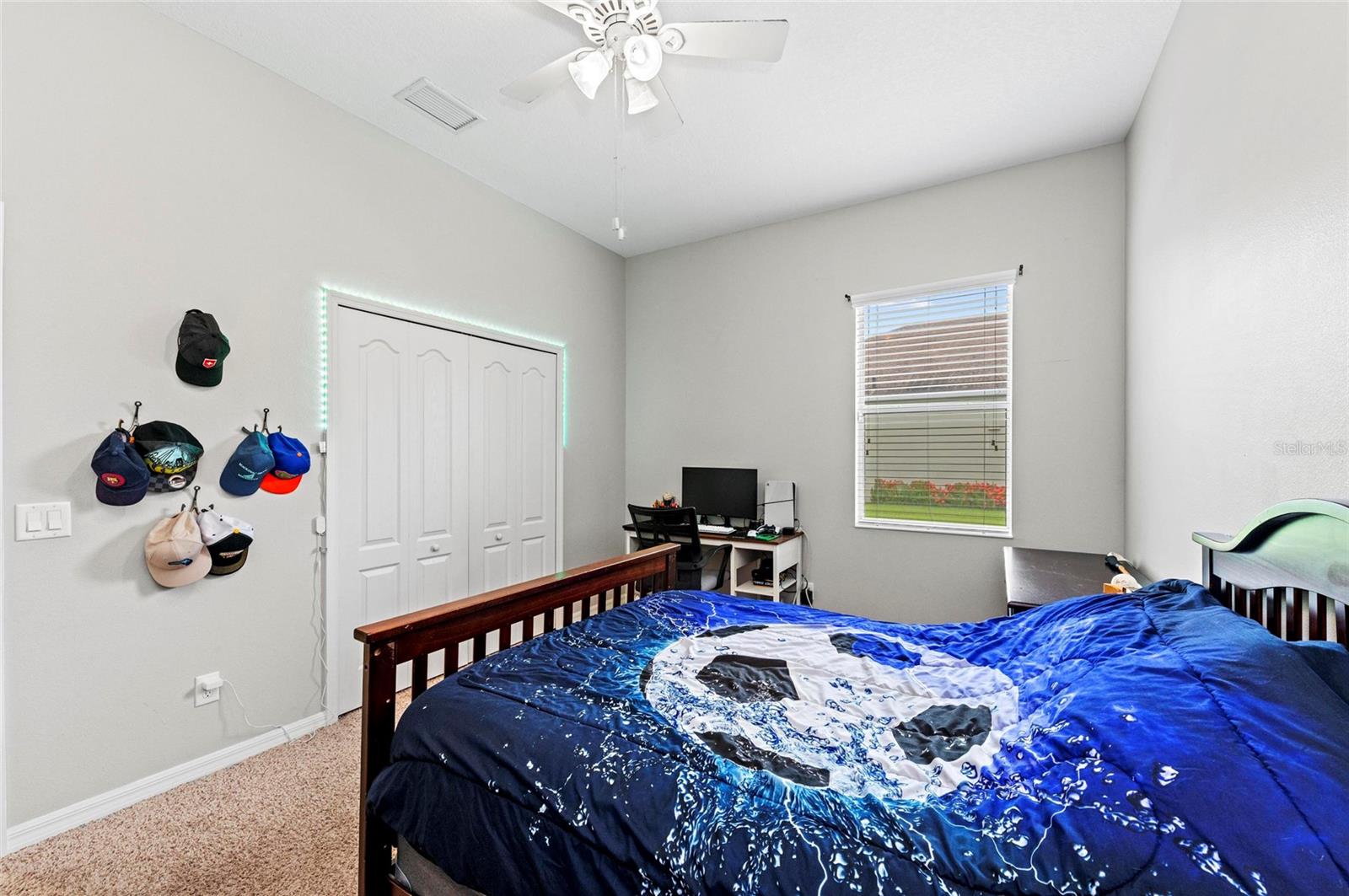 Image 39 of 81 For 4654 Claremont Park Drive