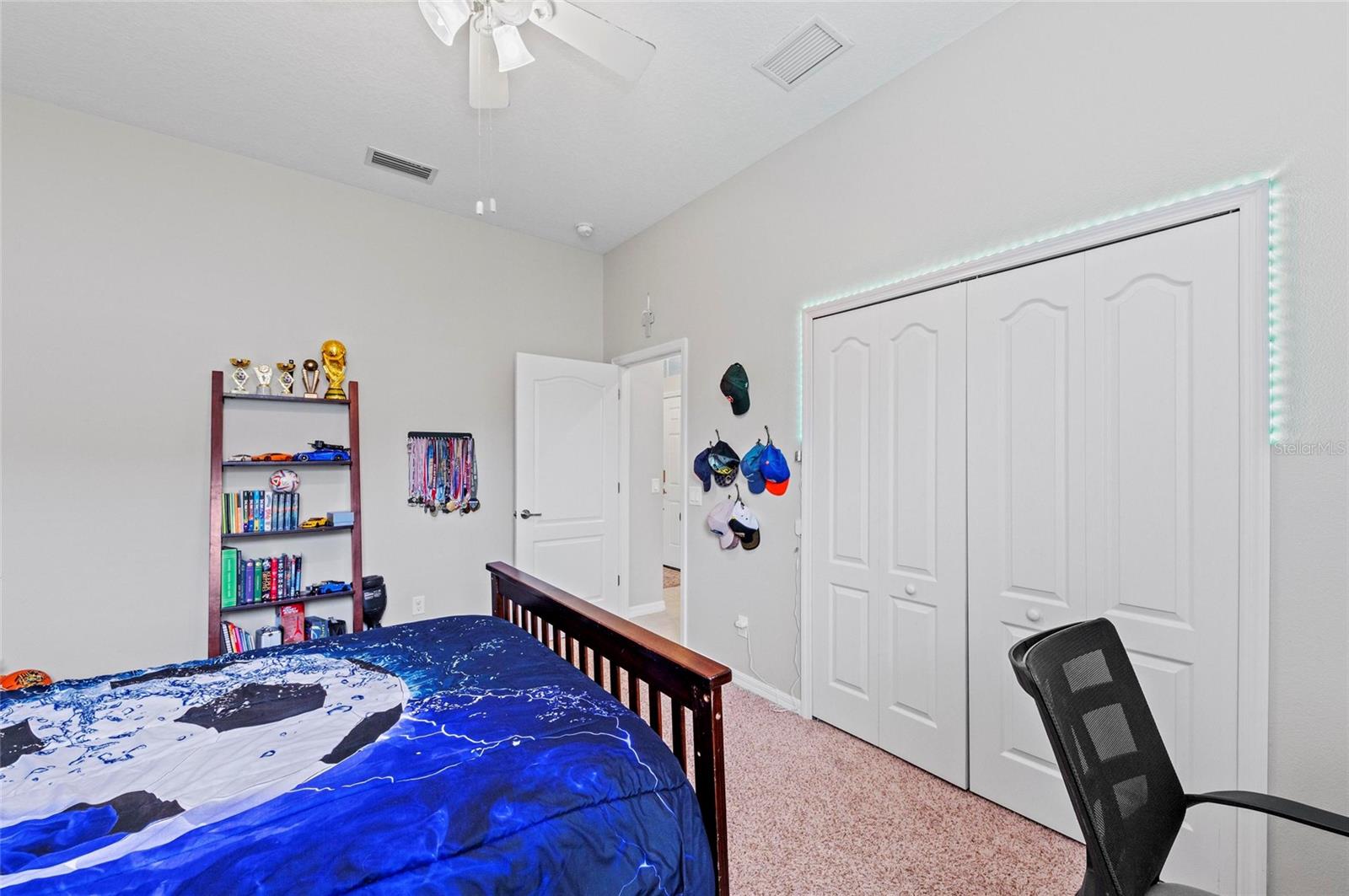 Image 40 of 81 For 4654 Claremont Park Drive