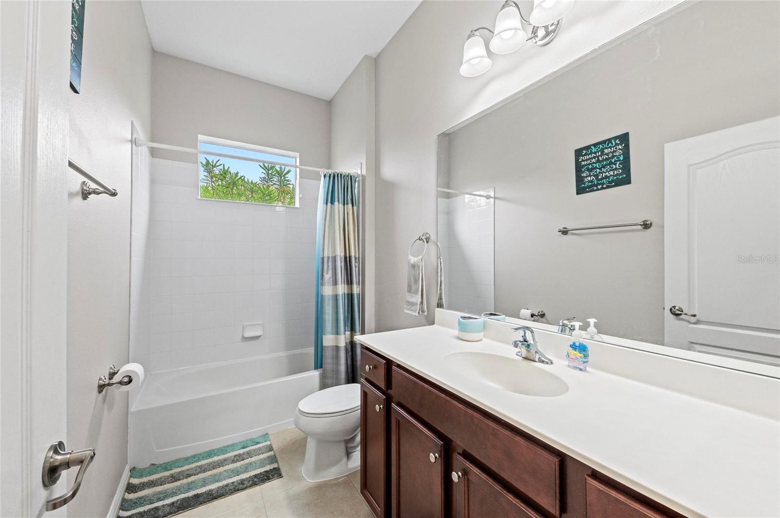 Image 41 of 81 For 4654 Claremont Park Drive