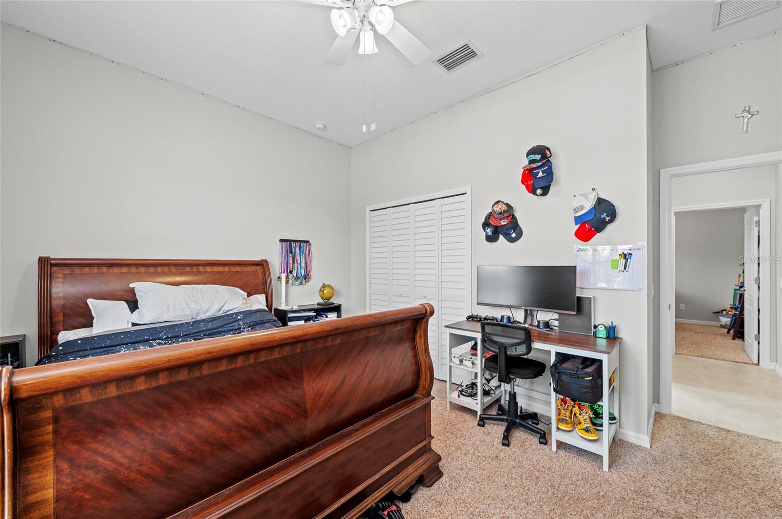 Image 43 of 81 For 4654 Claremont Park Drive