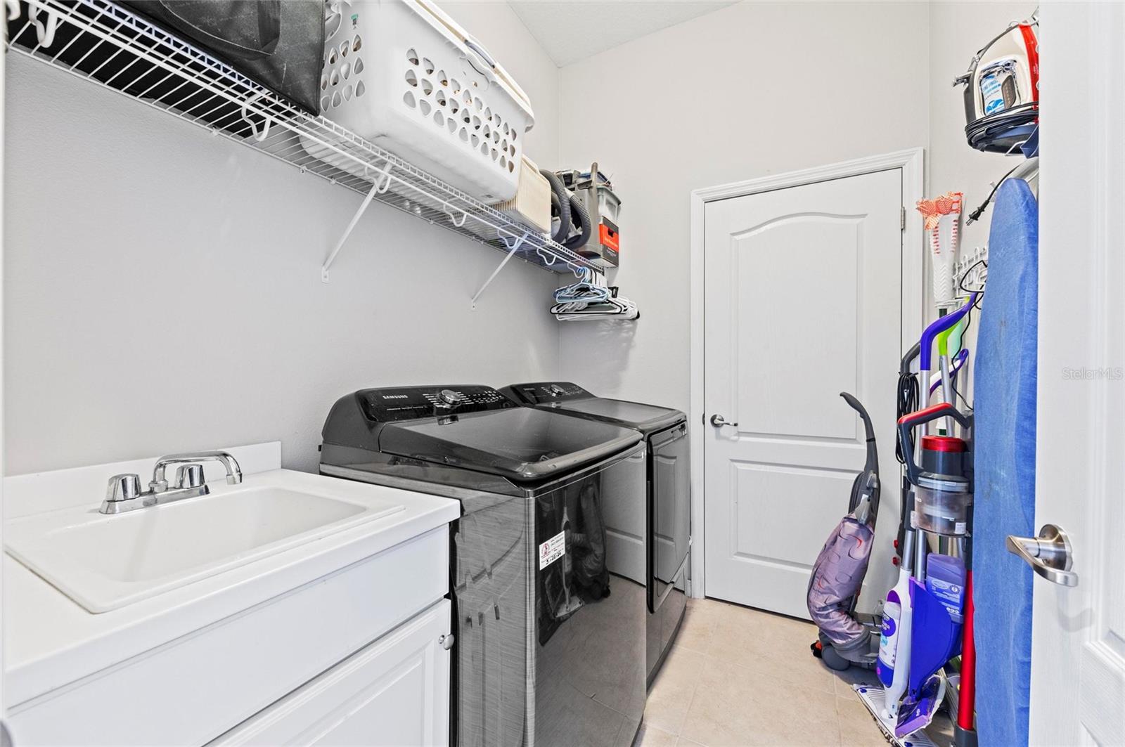 Image 48 of 81 For 4654 Claremont Park Drive