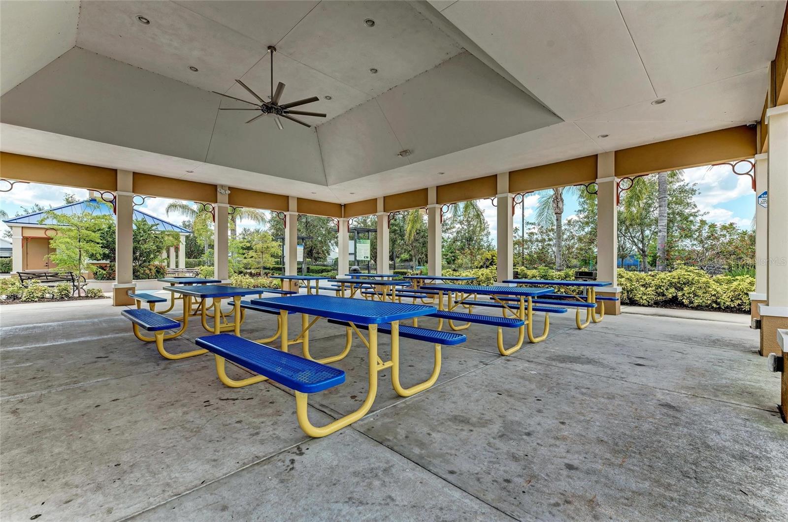 Image 64 of 81 For 4654 Claremont Park Drive