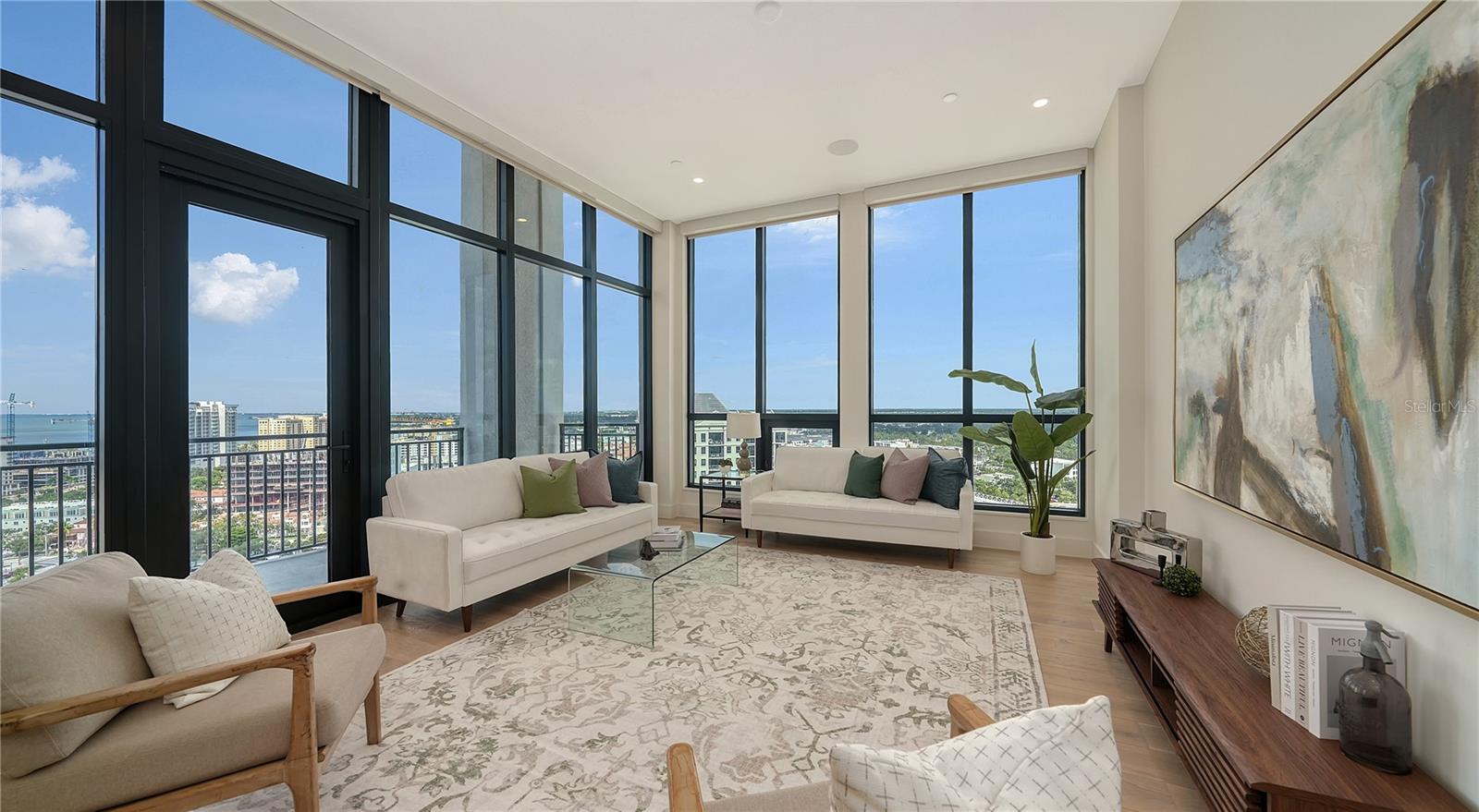 Image 2 of 44 For 33 Palm Avenue 1702