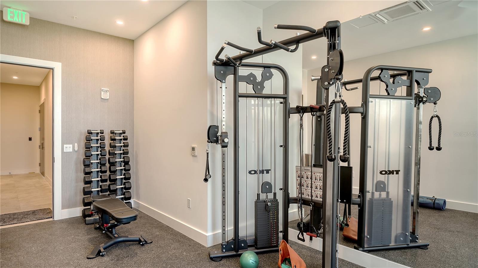 Image 33 of 44 For 33 Palm Avenue 1702