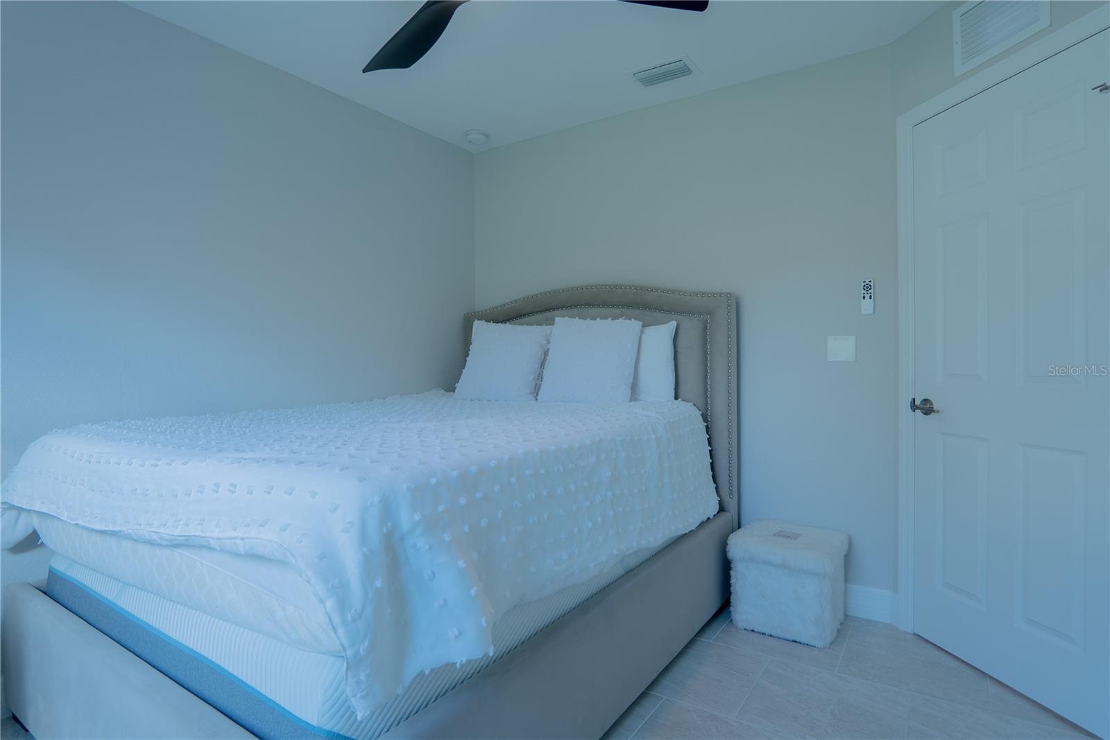 Image 17 of 35 For 1301 Haberland Boulevard