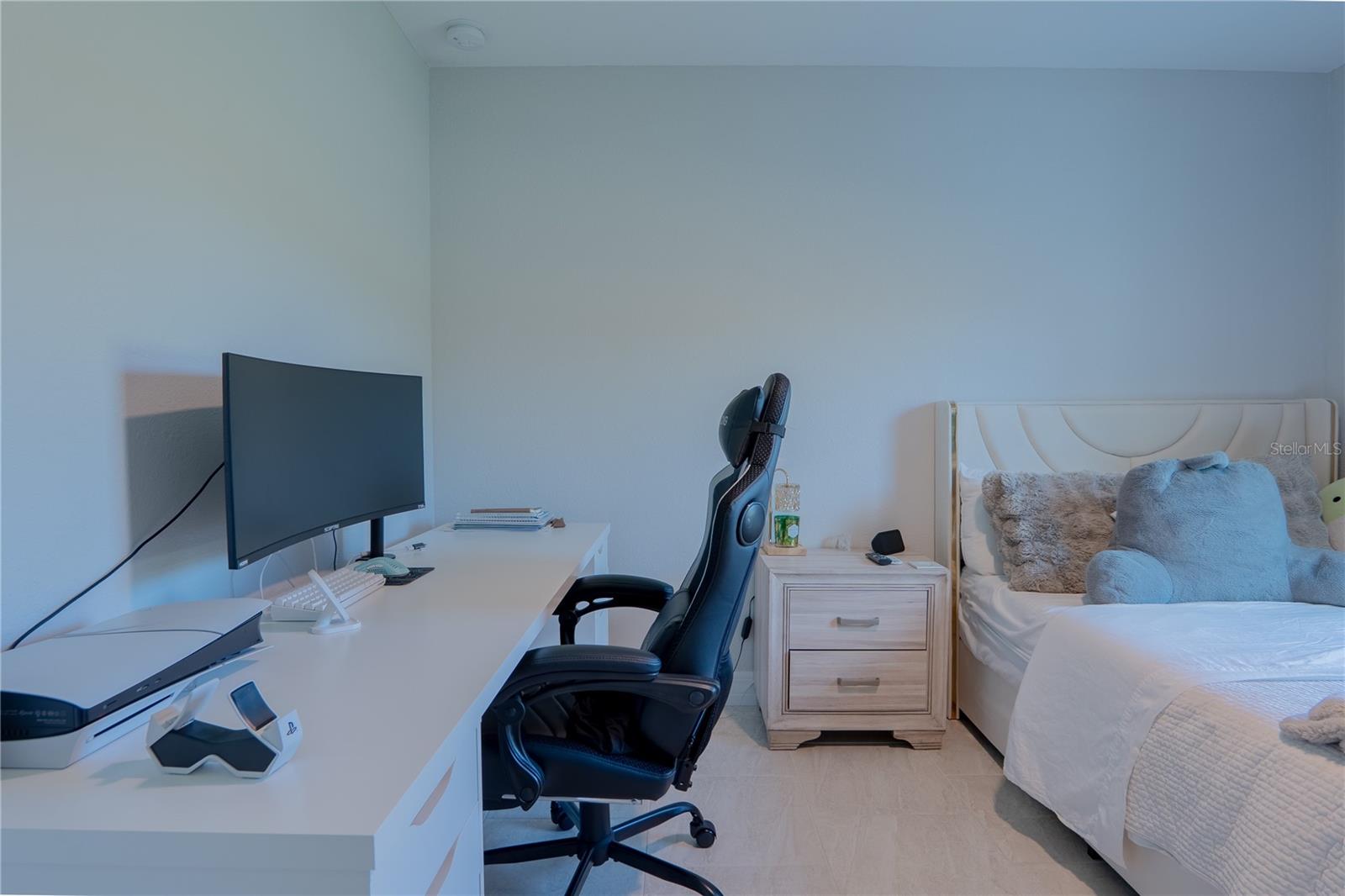 Image 21 of 35 For 1301 Haberland Boulevard