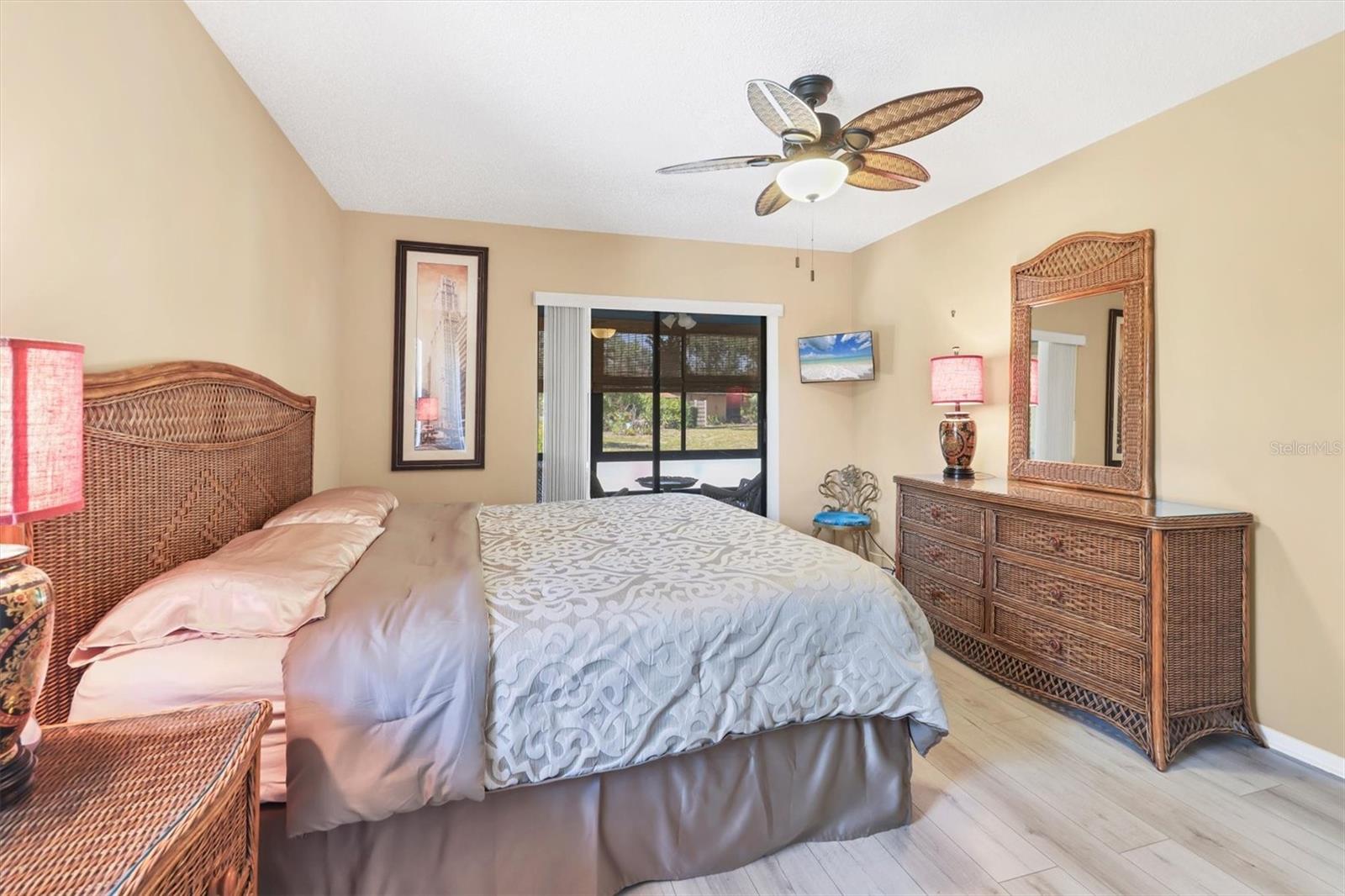 Image 14 of 38 For 4169 66th Street Circle W