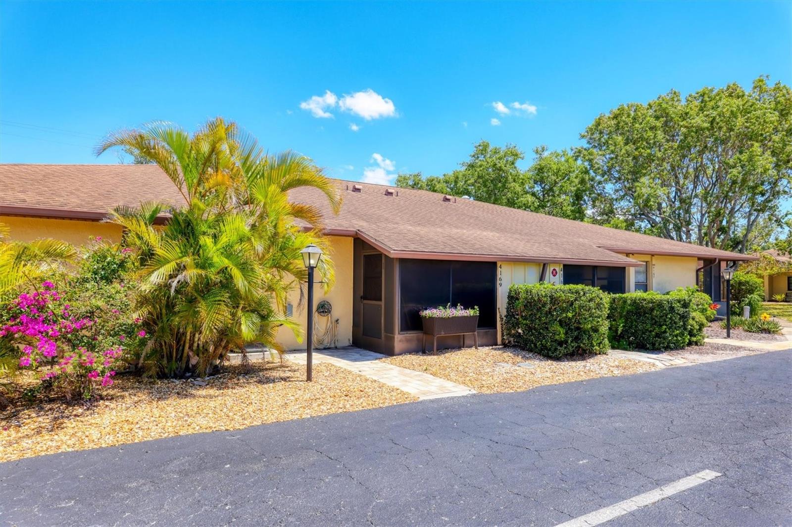 Image 25 of 38 For 4169 66th Street Circle W