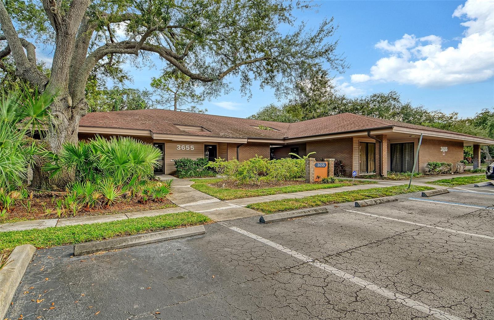 Image 12 of 17 For 3639 Cortez Road W