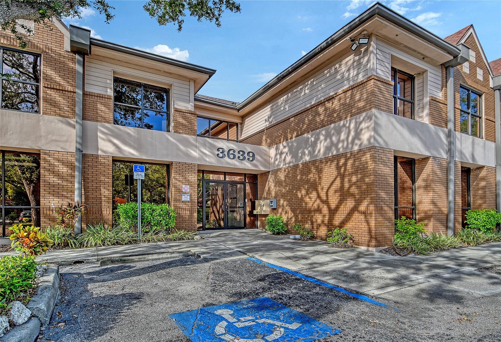 Image 2 of 17 For 3639 Cortez Road W