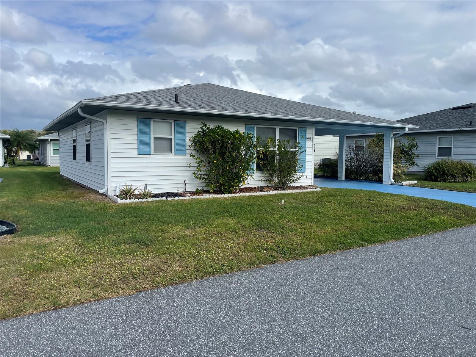 Image 2 of 59 For 1690 Colonnades Circle N