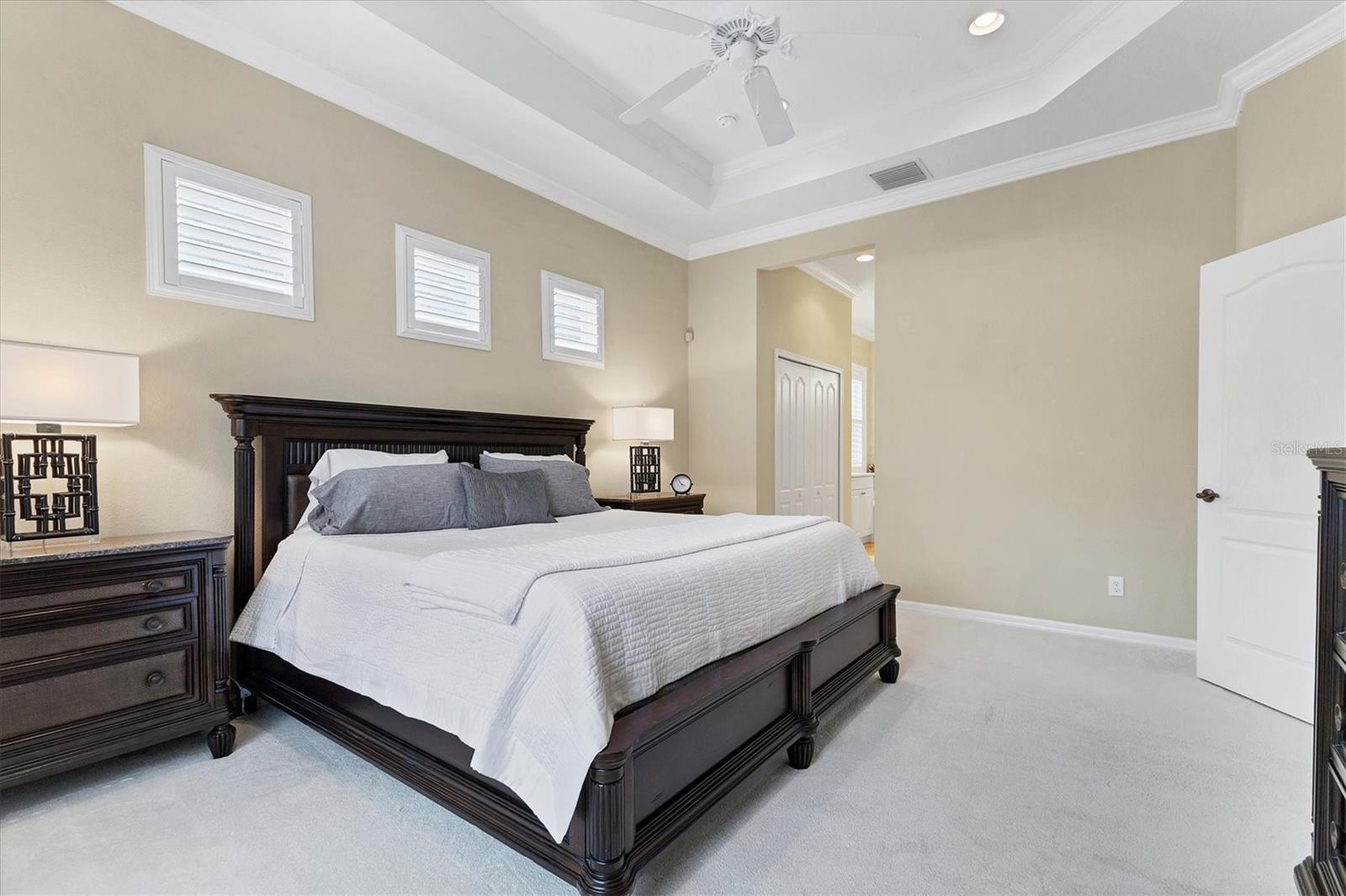 Image 18 of 59 For 12046 Thornhill Court