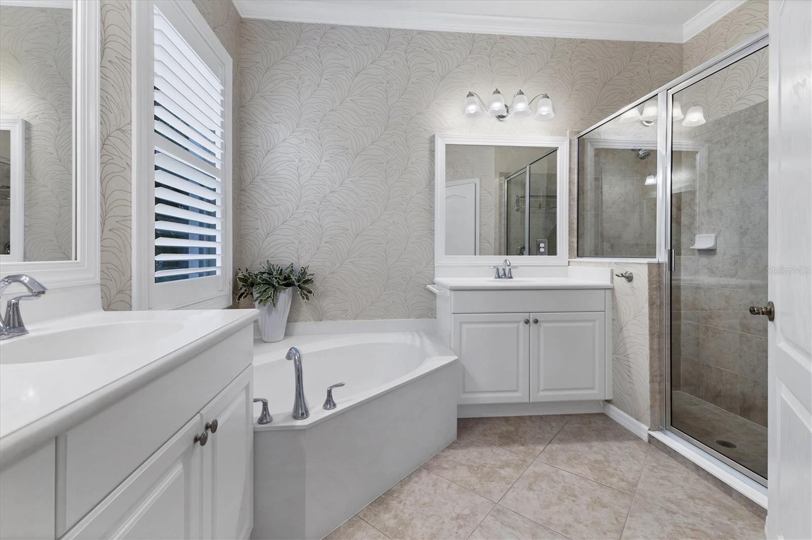 Image 19 of 59 For 12046 Thornhill Court