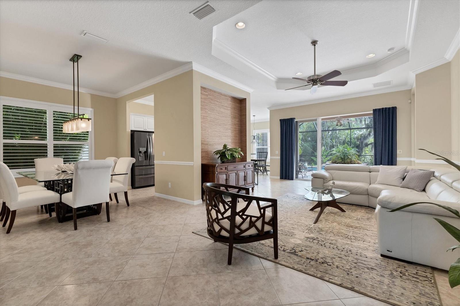 Image 4 of 59 For 12046 Thornhill Court