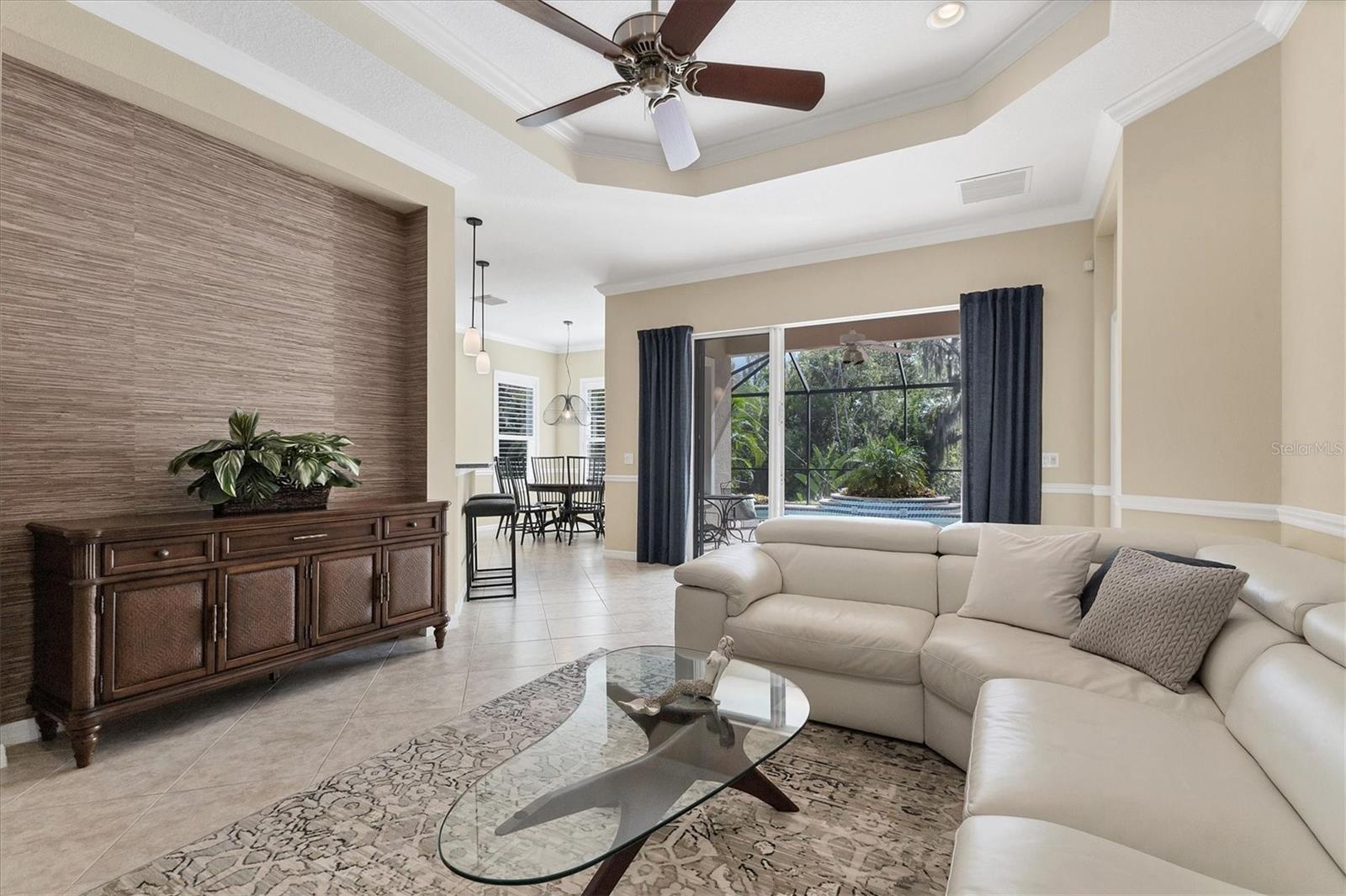 Image 6 of 59 For 12046 Thornhill Court