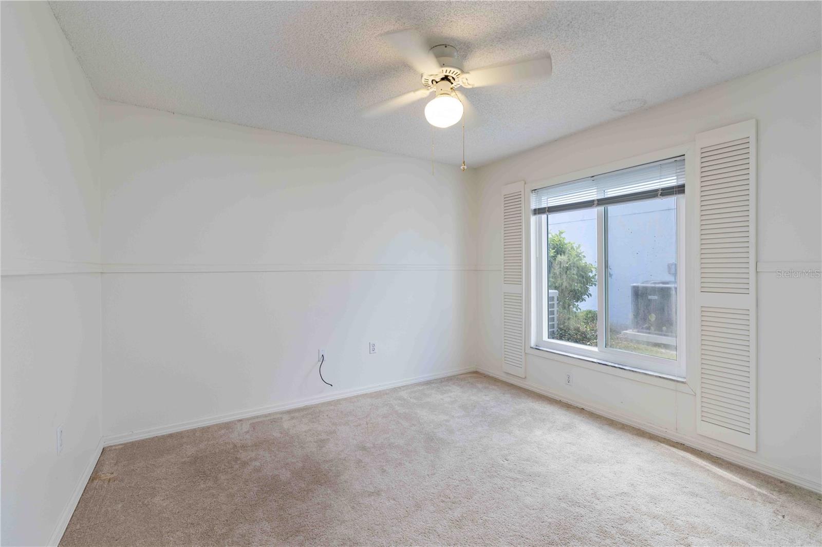 Image 20 of 34 For 4513 Dover Street Circle E