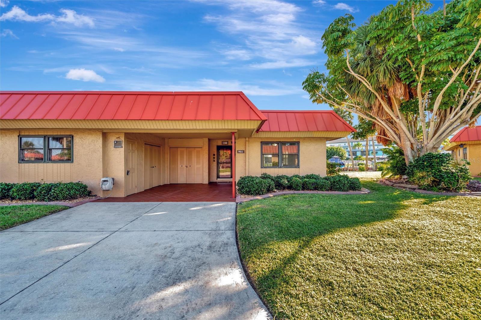 Details for 9611 Valencia Cove, BRADENTON, FL 34210