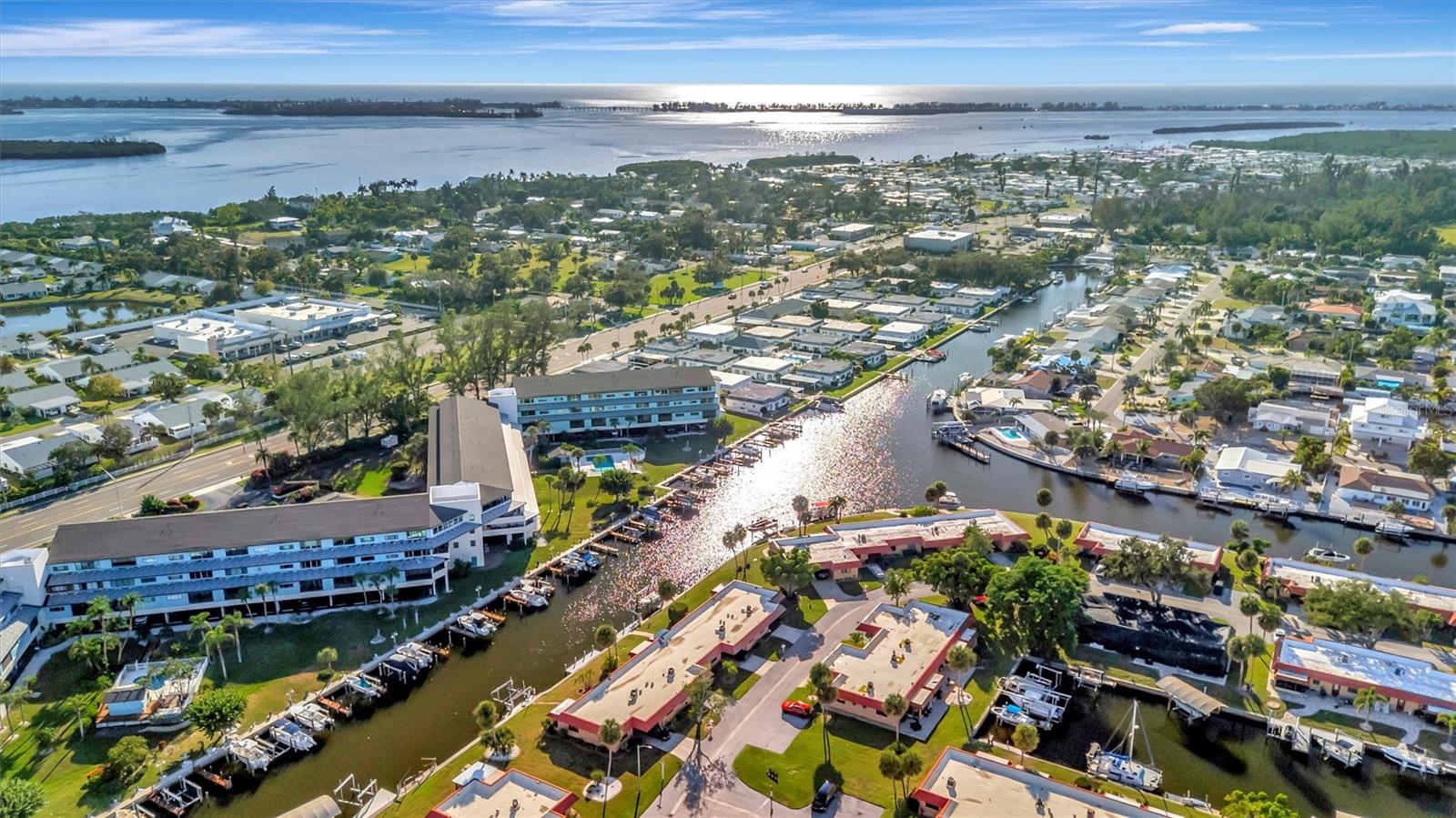 Image 38 of 51 For 9611 Valencia Cove