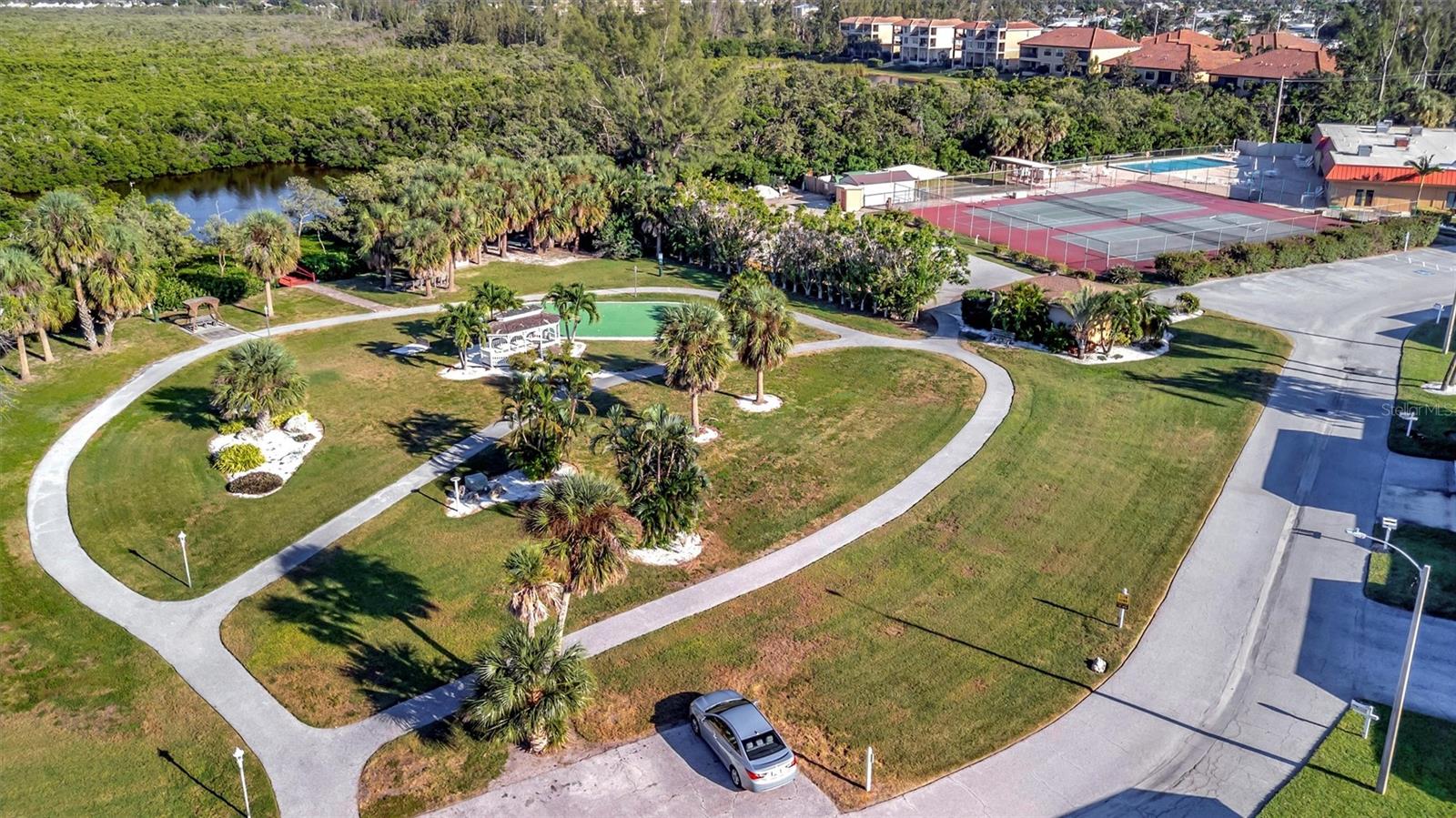 Image 39 of 51 For 9611 Valencia Cove