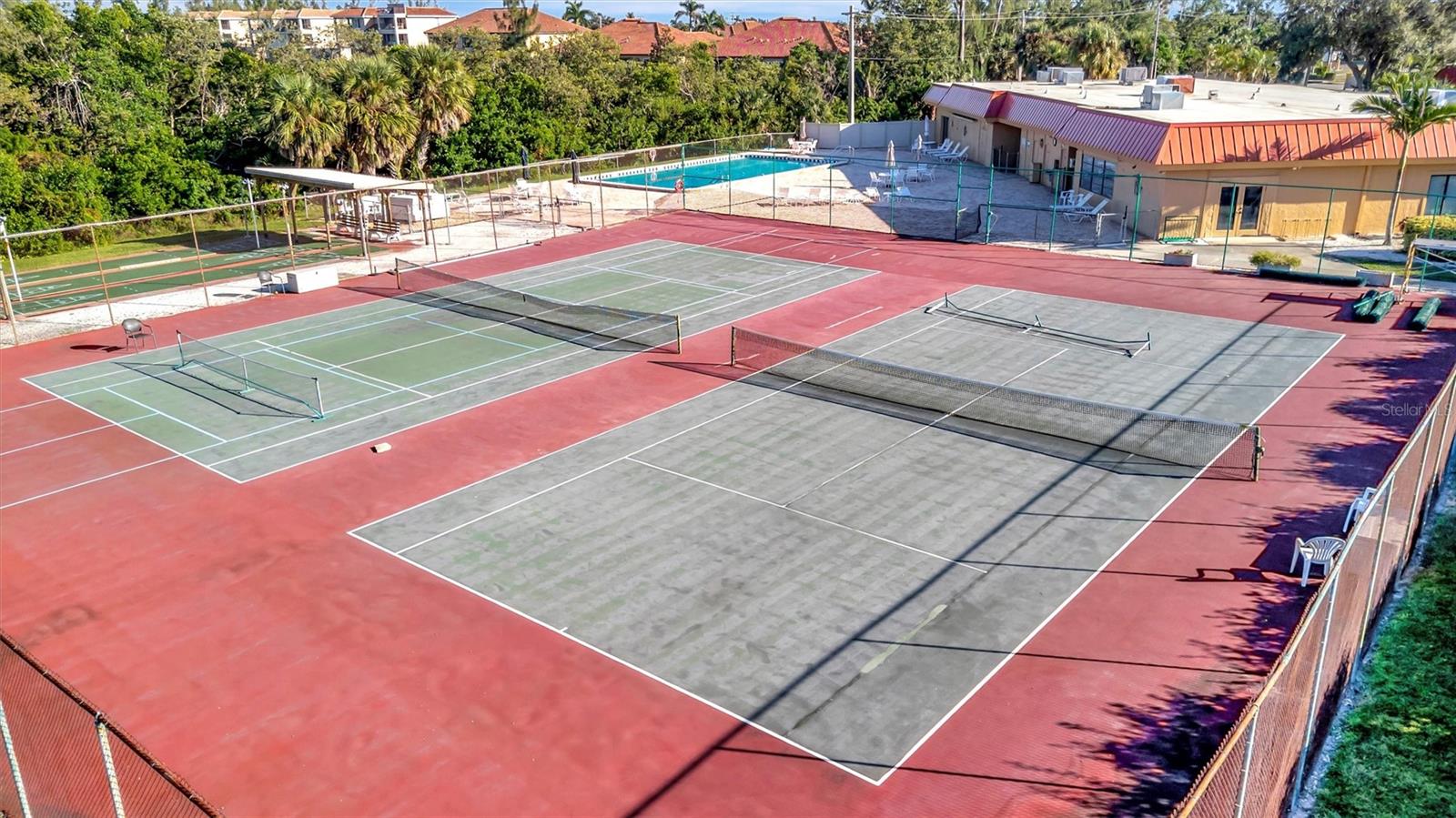 Image 41 of 51 For 9611 Valencia Cove