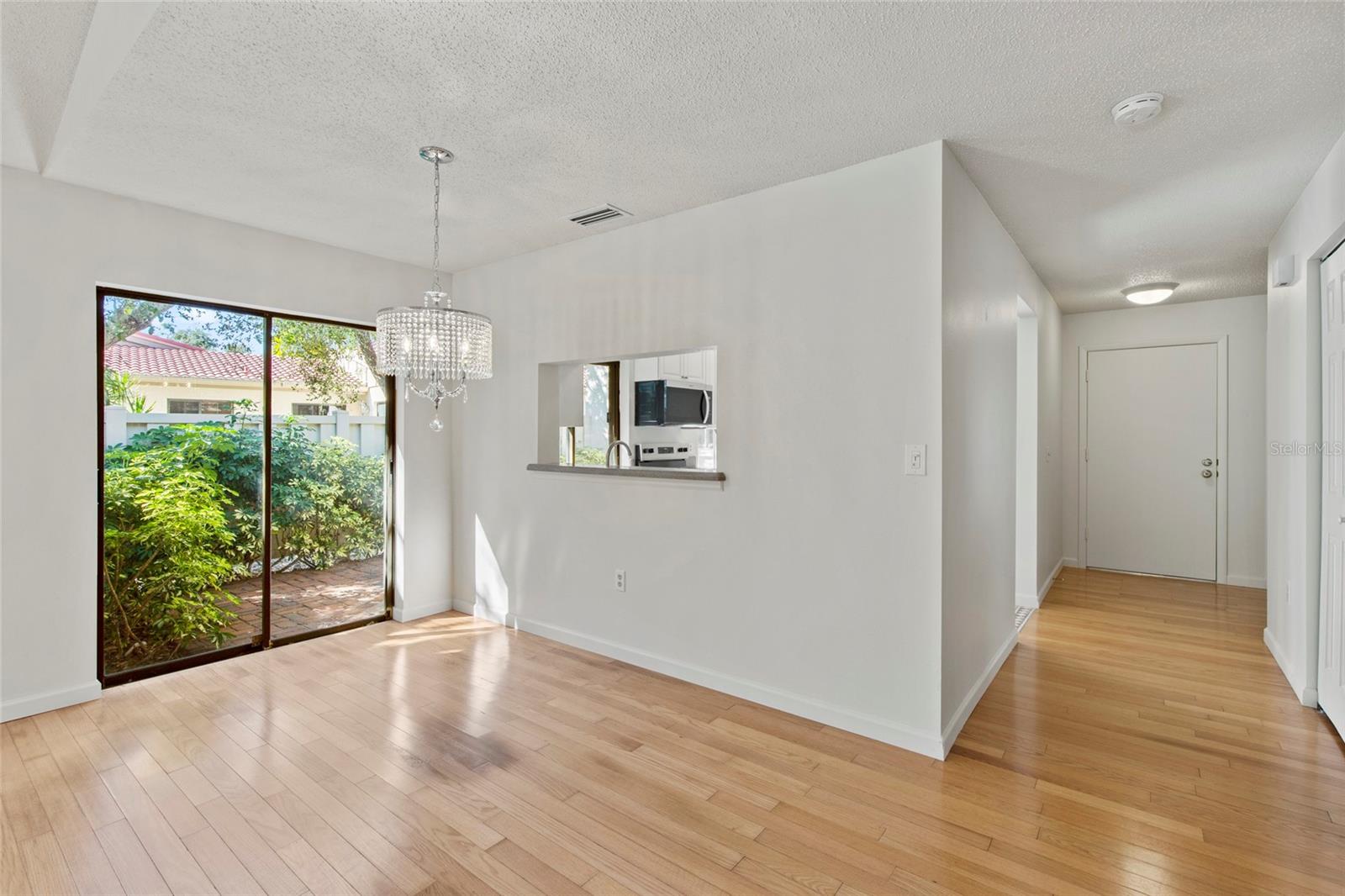 Image 10 of 32 For 3703 Quail Hollow Place