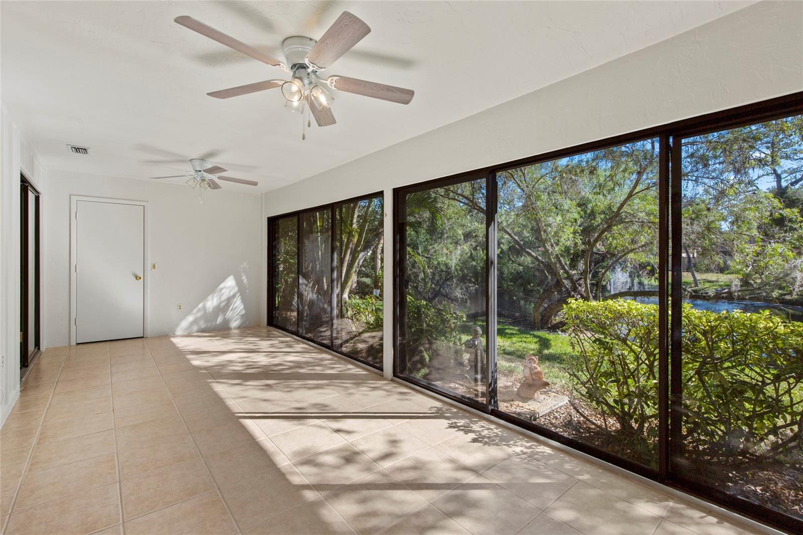 Image 16 of 32 For 3703 Quail Hollow Place