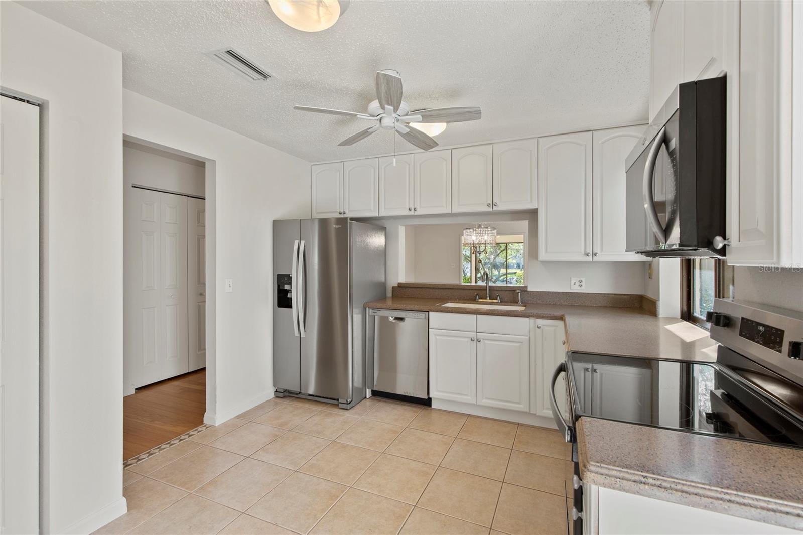 Image 9 of 32 For 3703 Quail Hollow Place