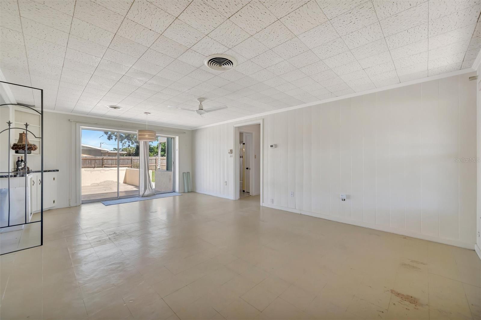 Image 12 of 34 For 5916 3rd Avenue Nw