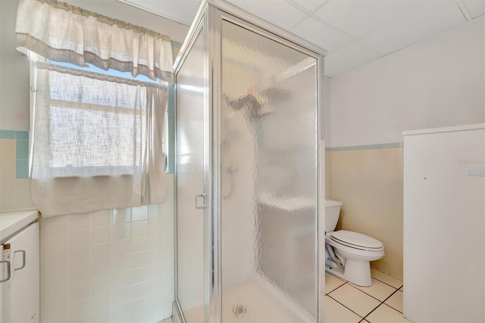 Image 24 of 34 For 5916 3rd Avenue Nw