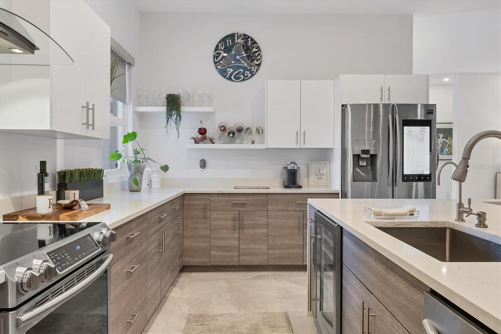 Image 11 of 79 For 2711 Blossom Drive