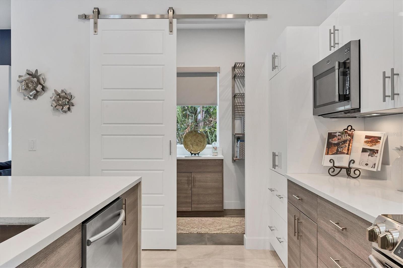 Image 13 of 79 For 2711 Blossom Drive